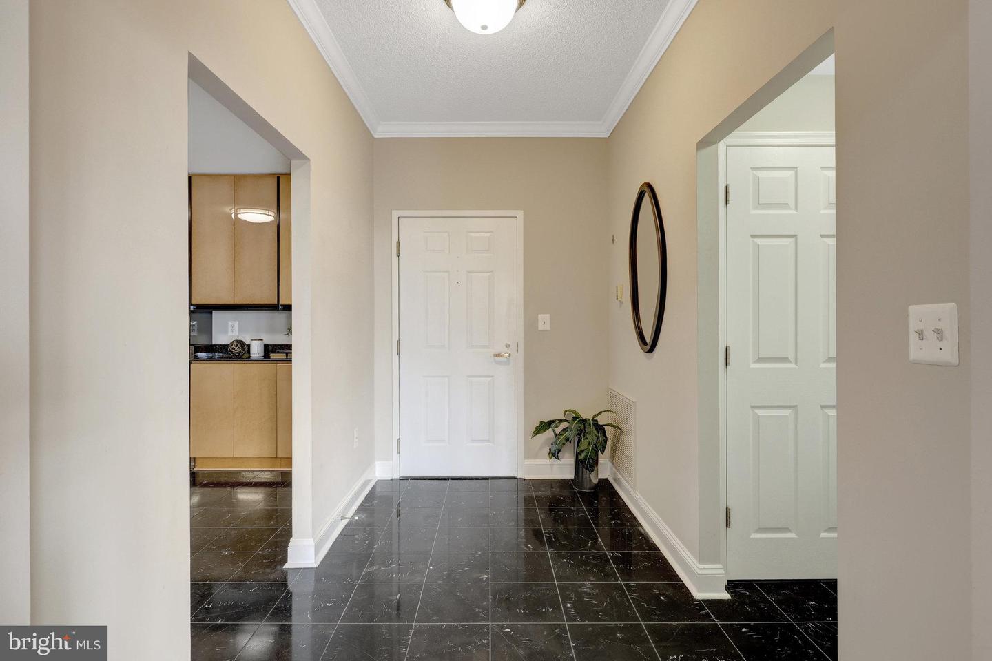 11776 STRATFORD HOUSE PL #601, RESTON, Virginia 20190, 2 Bedrooms Bedrooms, ,2 BathroomsBathrooms,Residential,For sale,11776 STRATFORD HOUSE PL #601,VAFX2248852 MLS # VAFX2248852