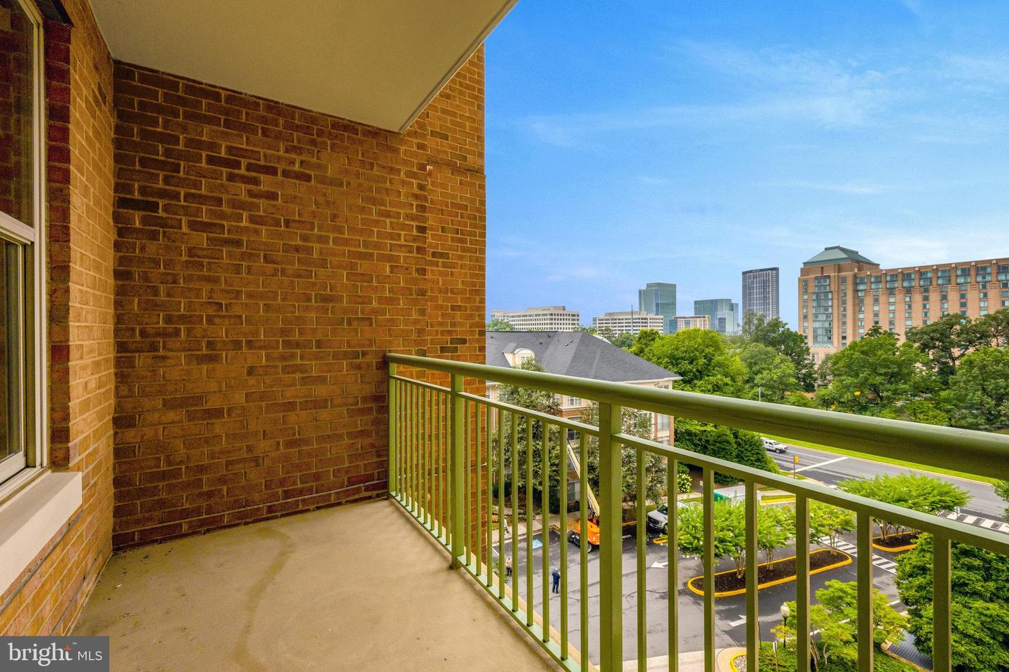 11776 STRATFORD HOUSE PL #601, RESTON, Virginia 20190, 2 Bedrooms Bedrooms, ,2 BathroomsBathrooms,Residential,For sale,11776 STRATFORD HOUSE PL #601,VAFX2248852 MLS # VAFX2248852