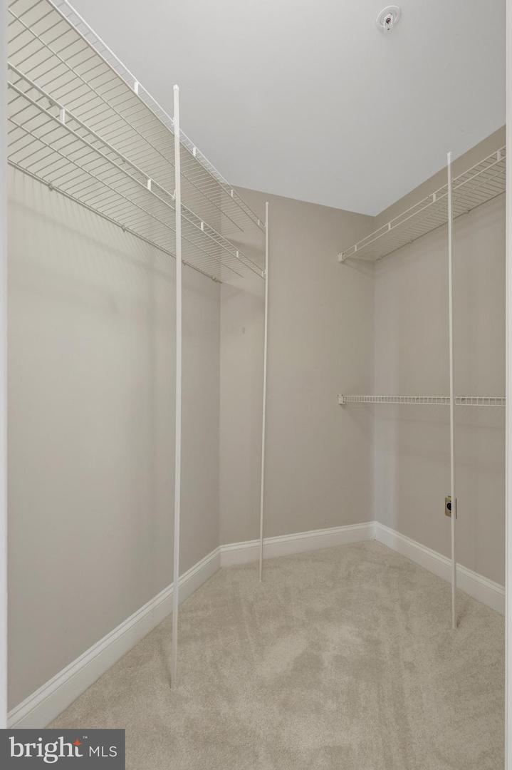 11776 STRATFORD HOUSE PL #601, RESTON, Virginia 20190, 2 Bedrooms Bedrooms, ,2 BathroomsBathrooms,Residential,For sale,11776 STRATFORD HOUSE PL #601,VAFX2248852 MLS # VAFX2248852