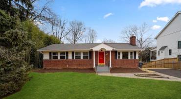 1451 WASP LN, MCLEAN, Virginia 22101, 3 Bedrooms Bedrooms, ,3 BathroomsBathrooms,Residential,For sale,1451 WASP LN,VAFX2248906 MLS # VAFX2248906