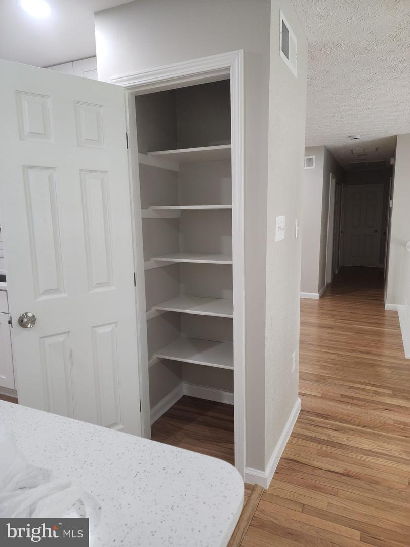 13101 KURTZ RD, WOODBRIDGE, Virginia 22193, 4 Bedrooms Bedrooms, ,3 BathroomsBathrooms,Residential,For sale,13101 KURTZ RD,VAPW2097358 MLS # VAPW2097358