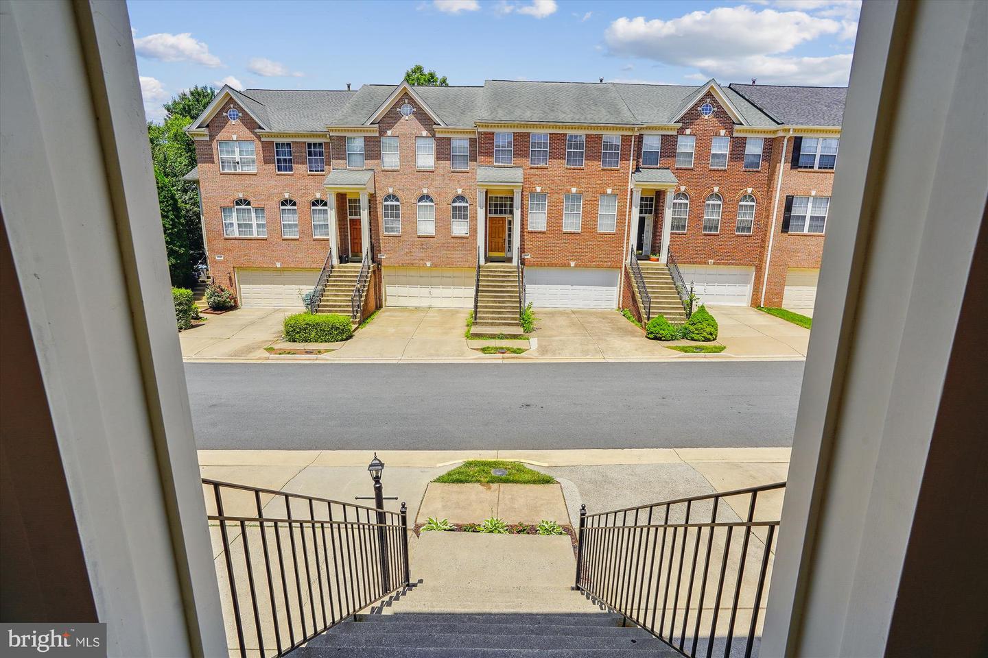 46133 AISQUITH TER, POTOMAC FALLS, Virginia 20165, 4 Bedrooms Bedrooms, ,3 BathroomsBathrooms,Residential,For sale,46133 AISQUITH TER,VALO2100022 MLS # VALO2100022