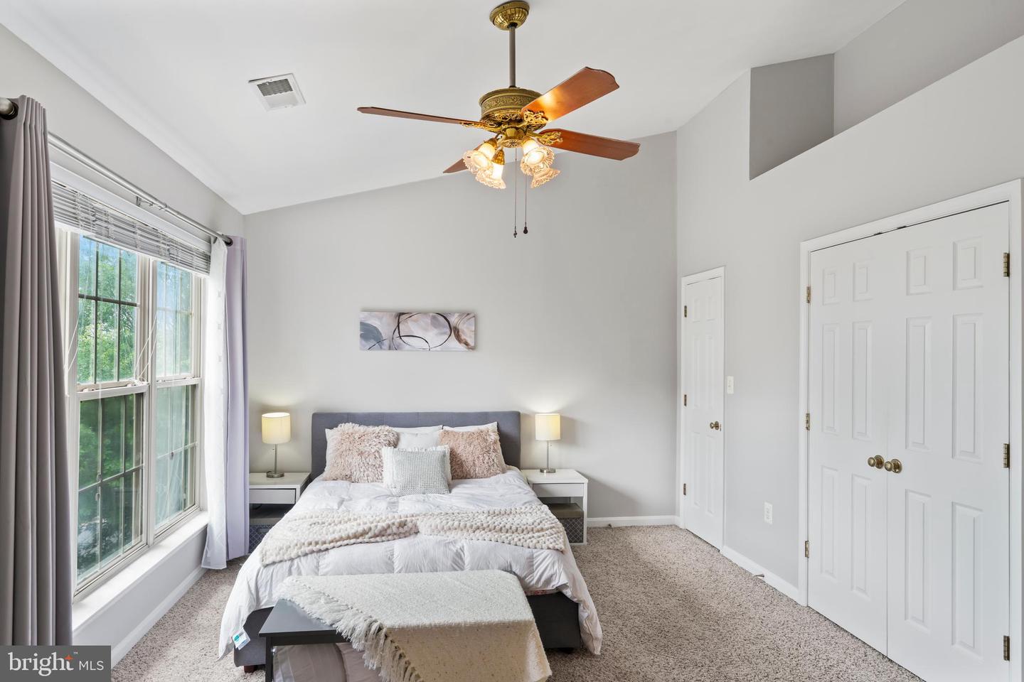 46357 PRYOR SQ, STERLING, Virginia 20165, 2 Bedrooms Bedrooms, 2 Rooms Rooms,2 BathroomsBathrooms,Residential,For sale,46357 PRYOR SQ,VALO2100058 MLS # VALO2100058