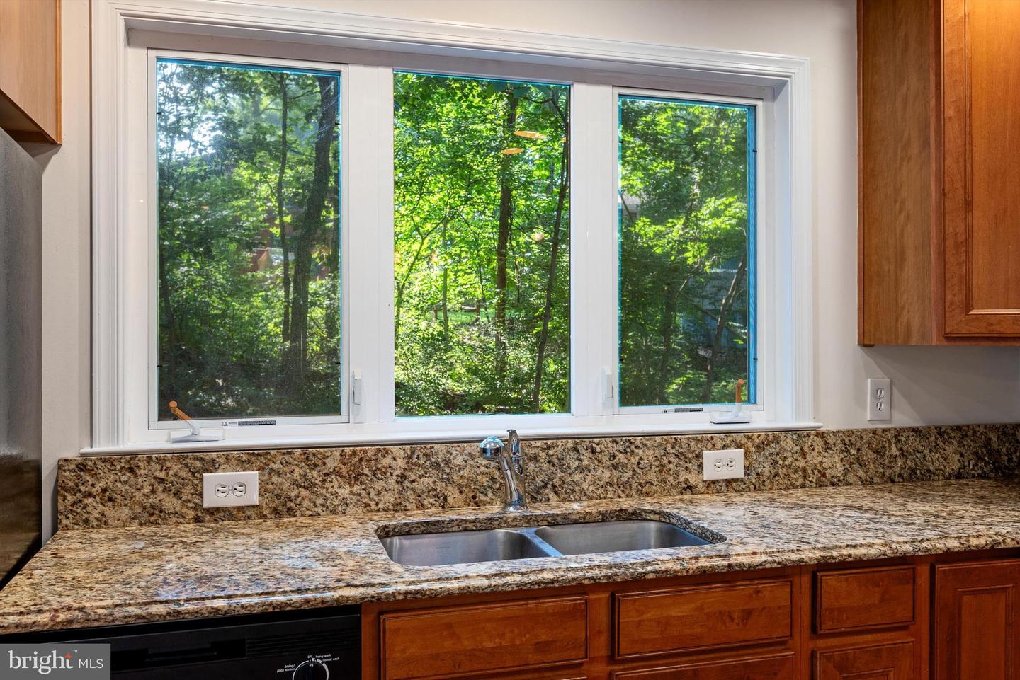 175 EASY HOLLOW RD, FRONT ROYAL, Virginia 22630, 3 Bedrooms Bedrooms, ,2 BathroomsBathrooms,Residential,For sale,175 EASY HOLLOW RD,VAWR2011534 MLS # VAWR2011534