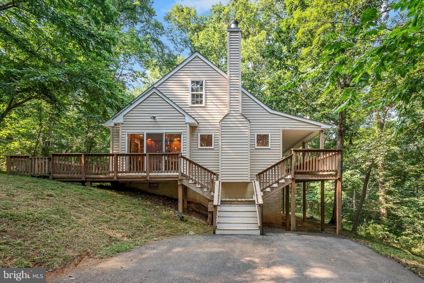 175 EASY HOLLOW RD, FRONT ROYAL, Virginia 22630, 3 Bedrooms Bedrooms, ,2 BathroomsBathrooms,Residential,For sale,175 EASY HOLLOW RD,VAWR2011534 MLS # VAWR2011534