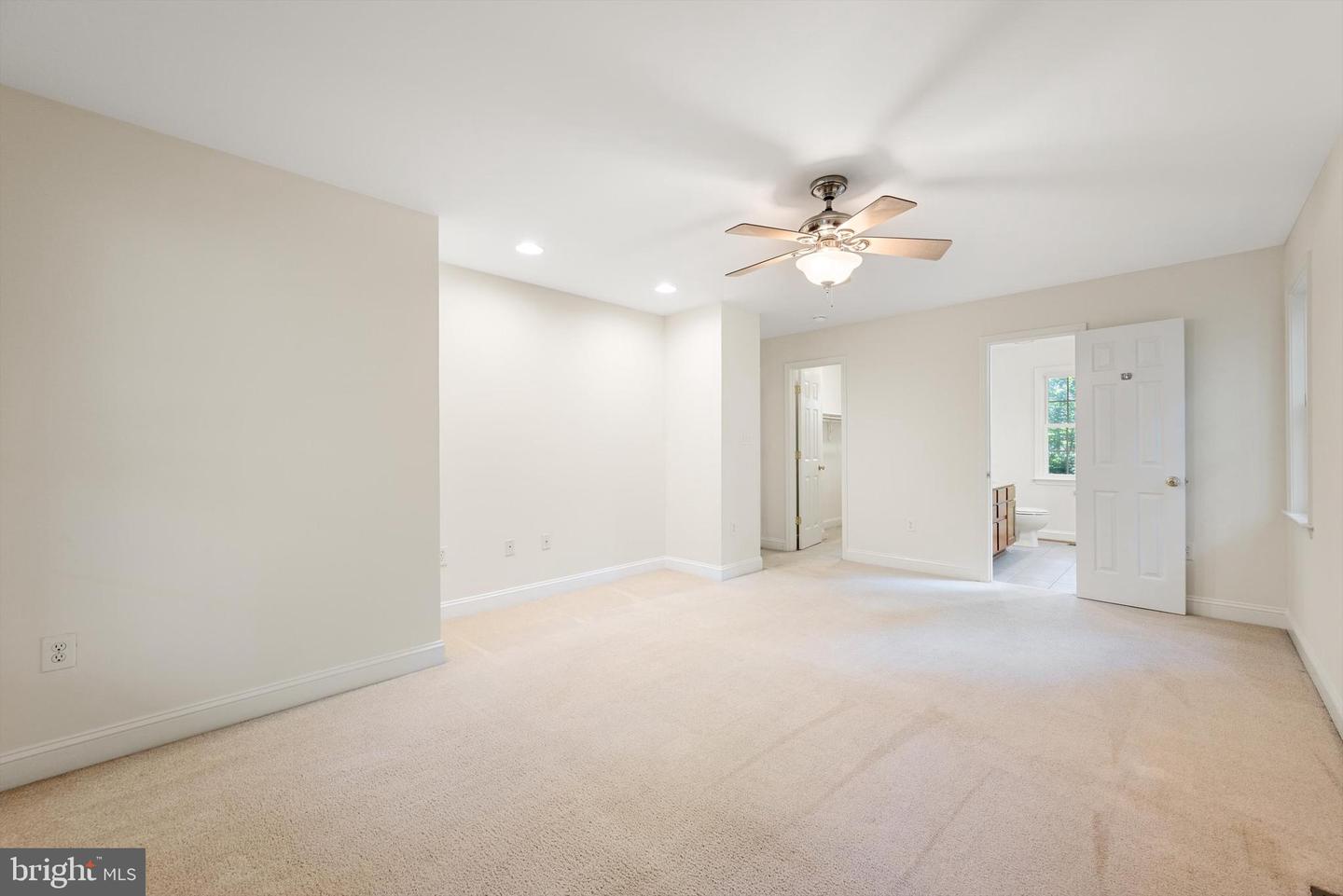 175 EASY HOLLOW RD, FRONT ROYAL, Virginia 22630, 3 Bedrooms Bedrooms, ,2 BathroomsBathrooms,Residential,For sale,175 EASY HOLLOW RD,VAWR2011534 MLS # VAWR2011534