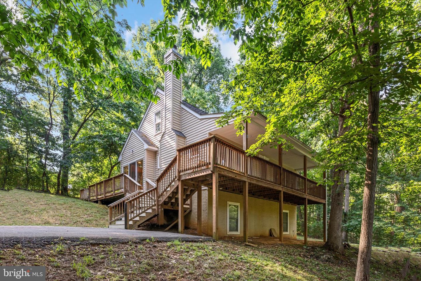 175 EASY HOLLOW RD, FRONT ROYAL, Virginia 22630, 3 Bedrooms Bedrooms, ,2 BathroomsBathrooms,Residential,For sale,175 EASY HOLLOW RD,VAWR2011534 MLS # VAWR2011534