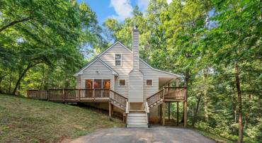 175 EASY HOLLOW RD, FRONT ROYAL, Virginia 22630, 3 Bedrooms Bedrooms, ,2 BathroomsBathrooms,Residential,For sale,175 EASY HOLLOW RD,VAWR2011534 MLS # VAWR2011534