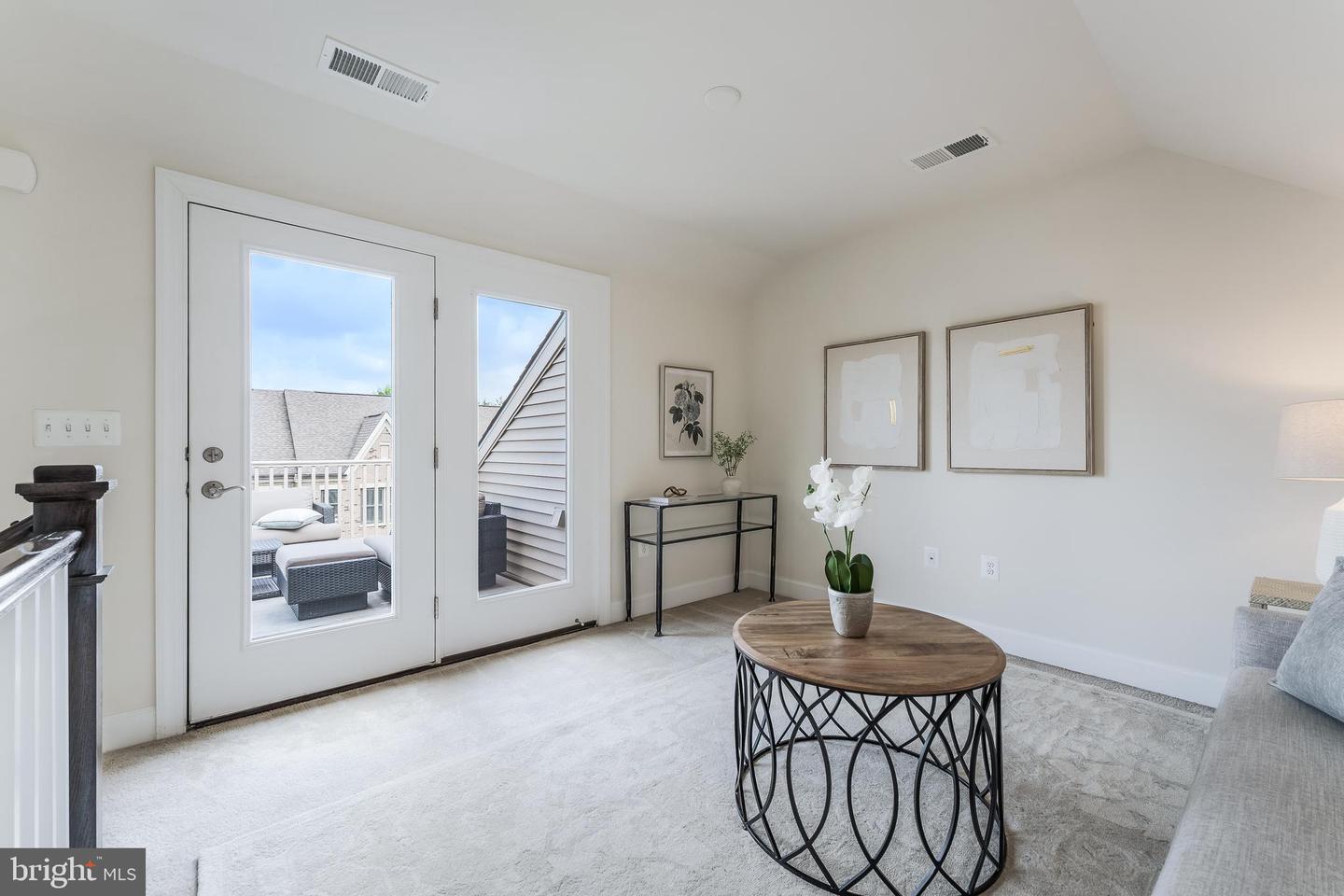 3682 AMBROSE HILLS RD, FALLS CHURCH, Virginia 22041, 4 Bedrooms Bedrooms, ,2 BathroomsBathrooms,Residential,For sale,3682 AMBROSE HILLS RD,VAFX2249228 MLS # VAFX2249228