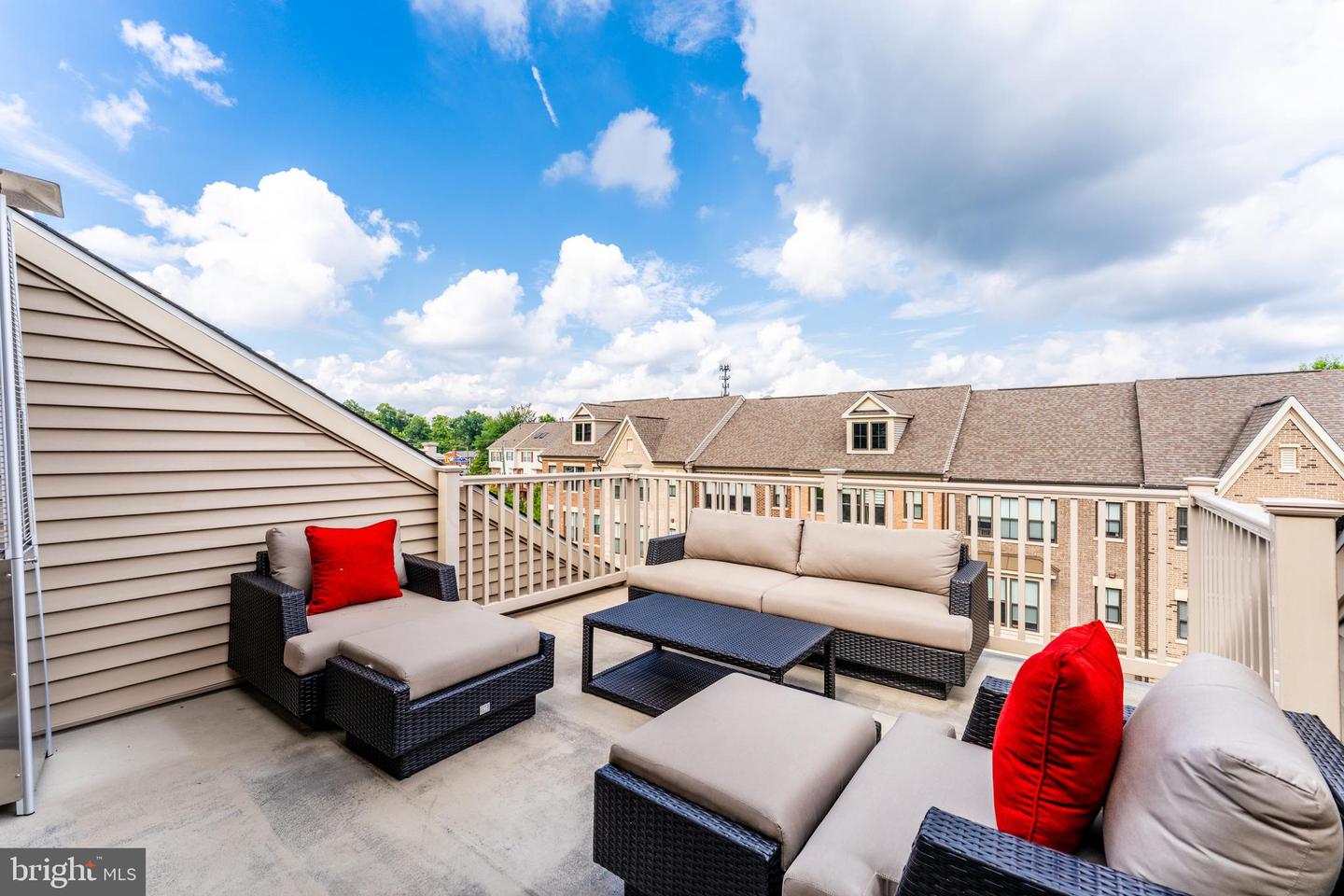 3682 AMBROSE HILLS RD, FALLS CHURCH, Virginia 22041, 4 Bedrooms Bedrooms, ,2 BathroomsBathrooms,Residential,For sale,3682 AMBROSE HILLS RD,VAFX2249228 MLS # VAFX2249228
