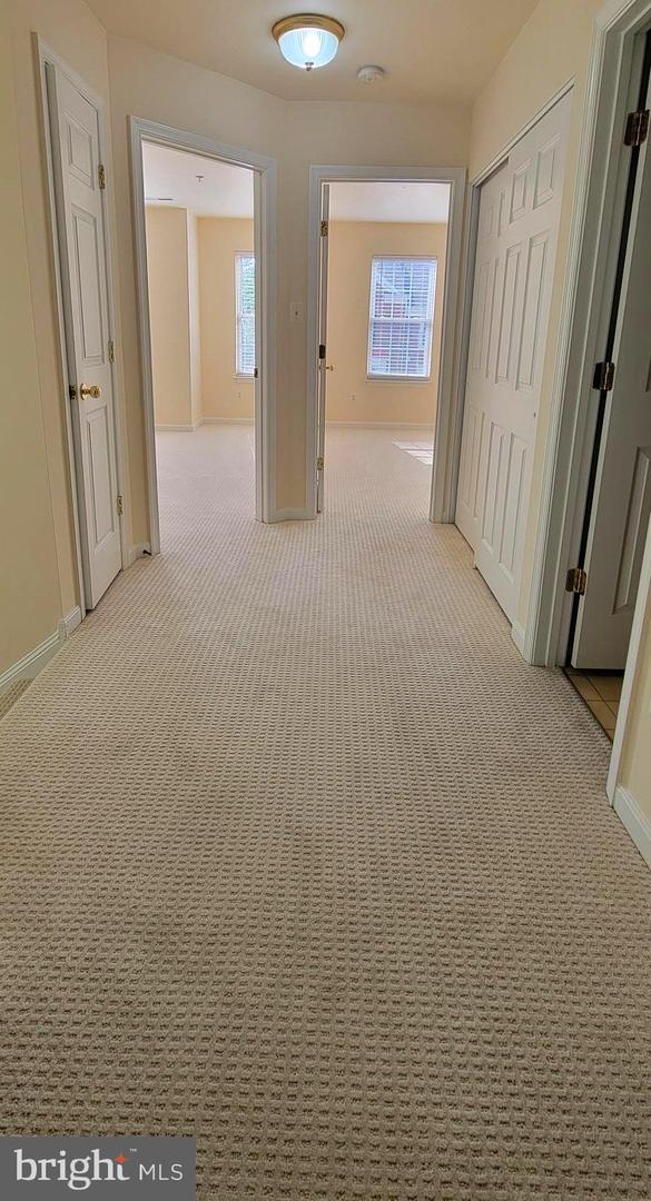25206 DUNVEGAN SQ, CHANTILLY, Virginia 20152, 3 Bedrooms Bedrooms, ,2 BathroomsBathrooms,Residential,For sale,25206 DUNVEGAN SQ,VALO2100224 MLS # VALO2100224