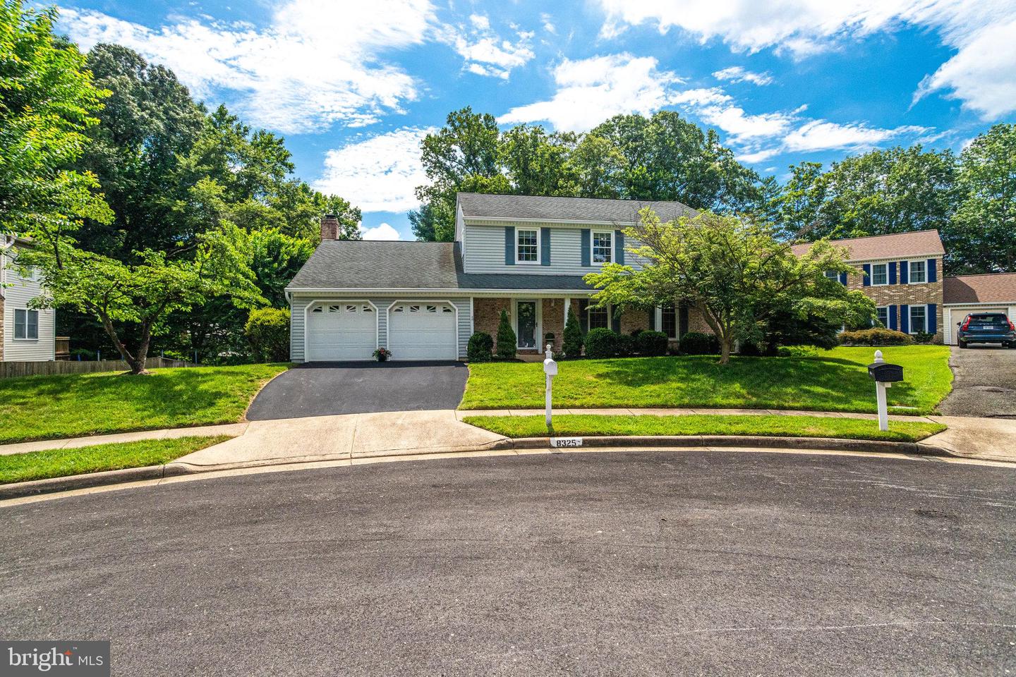 8325 LINDSIDE WAY, SPRINGFIELD, Virginia 22153, 4 Bedrooms Bedrooms, ,3 BathroomsBathrooms,Residential,For sale,8325 LINDSIDE WAY,VAFX2249484 MLS # VAFX2249484