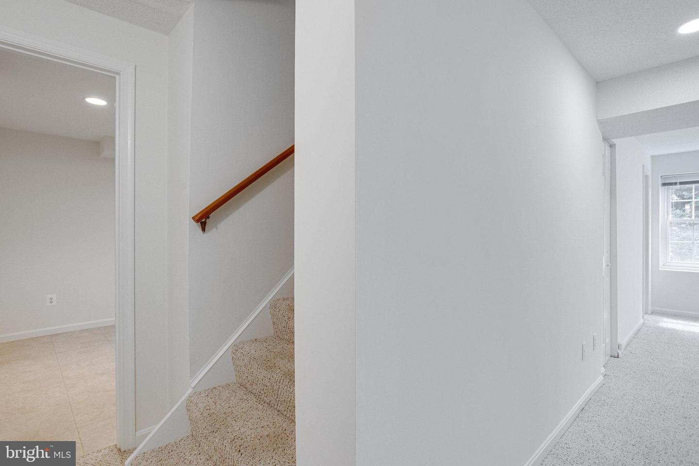 8325 LINDSIDE WAY, SPRINGFIELD, Virginia 22153, 4 Bedrooms Bedrooms, ,3 BathroomsBathrooms,Residential,For sale,8325 LINDSIDE WAY,VAFX2249484 MLS # VAFX2249484