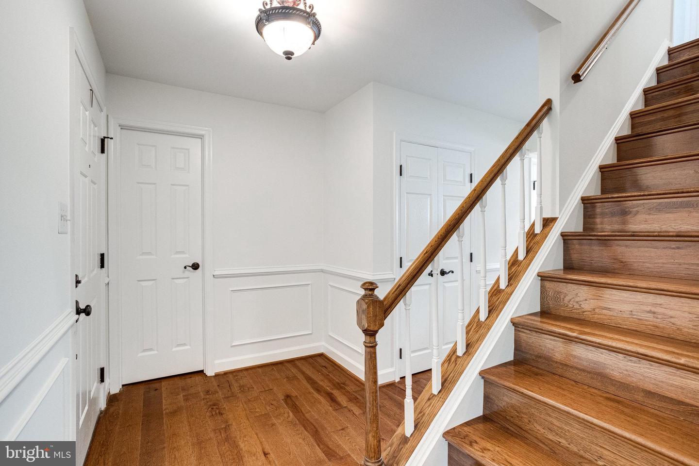 8325 LINDSIDE WAY, SPRINGFIELD, Virginia 22153, 4 Bedrooms Bedrooms, ,3 BathroomsBathrooms,Residential,For sale,8325 LINDSIDE WAY,VAFX2249484 MLS # VAFX2249484