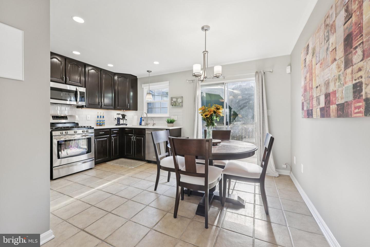 3597 SHERBROOKE CIR, WOODBRIDGE, Virginia 22192, 3 Bedrooms Bedrooms, ,2 BathroomsBathrooms,Residential,For sale,3597 SHERBROOKE CIR,VAPW2097520 MLS # VAPW2097520