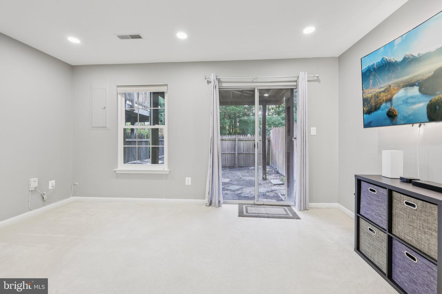 3597 SHERBROOKE CIR, WOODBRIDGE, Virginia 22192, 3 Bedrooms Bedrooms, ,2 BathroomsBathrooms,Residential,For sale,3597 SHERBROOKE CIR,VAPW2097520 MLS # VAPW2097520