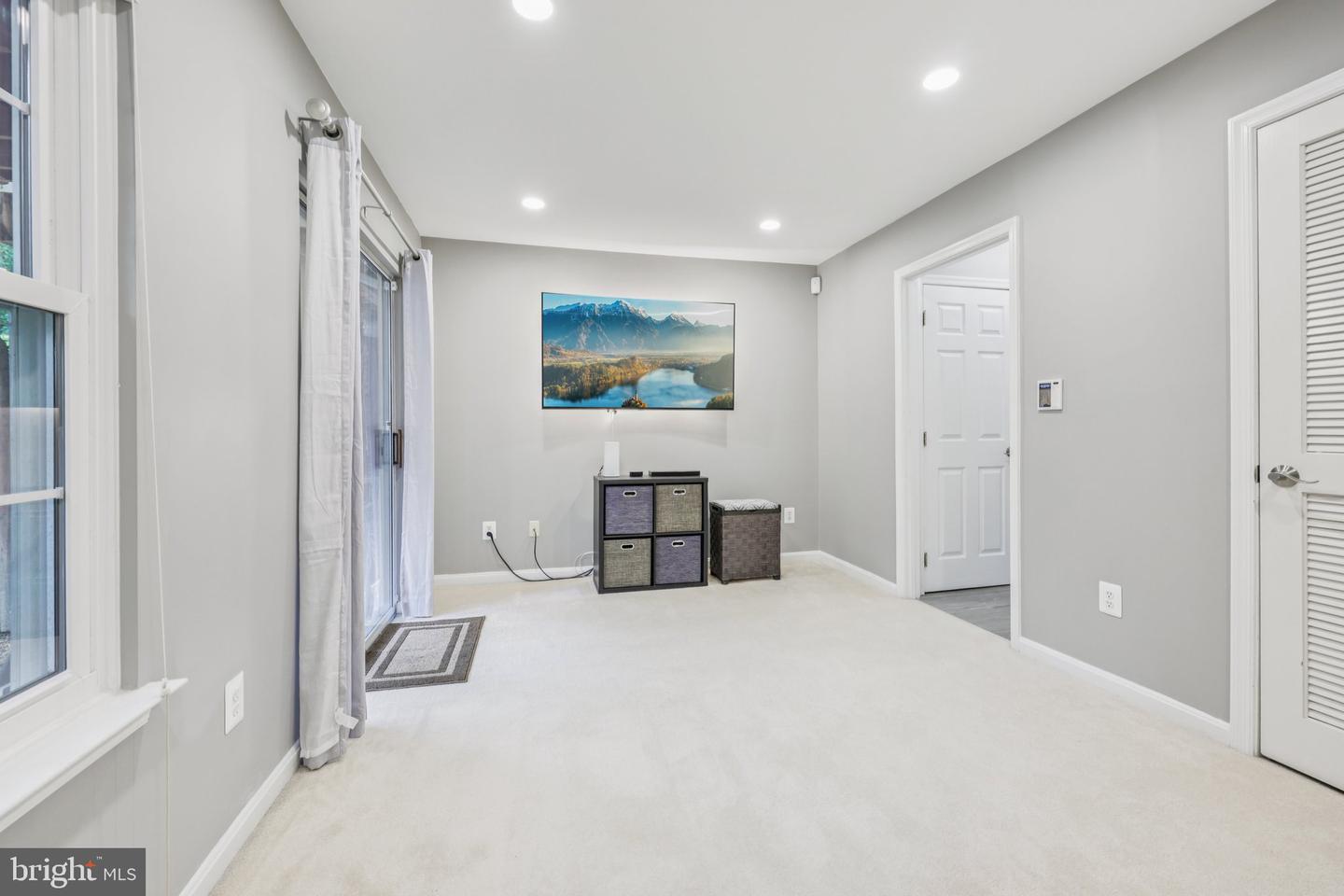 3597 SHERBROOKE CIR, WOODBRIDGE, Virginia 22192, 3 Bedrooms Bedrooms, ,2 BathroomsBathrooms,Residential,For sale,3597 SHERBROOKE CIR,VAPW2097520 MLS # VAPW2097520
