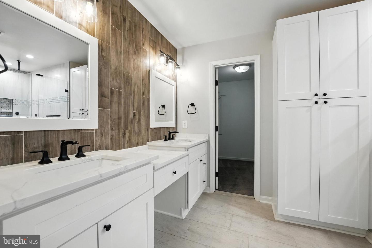 11109 RAVINE DR, MANASSAS, Virginia 20111, 4 Bedrooms Bedrooms, ,3 BathroomsBathrooms,Residential,For sale,11109 RAVINE DR,VAPW2097572 MLS # VAPW2097572