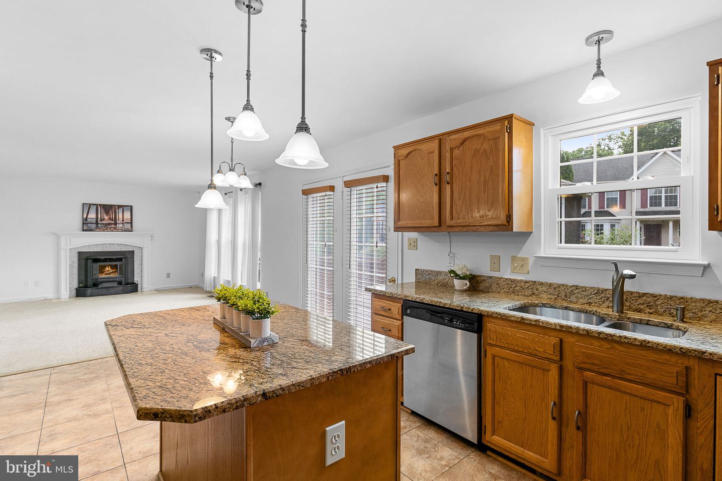 8 WESTCHESTER CT, STAFFORD, Virginia 22554, 5 Bedrooms Bedrooms, ,3 BathroomsBathrooms,Residential,For sale,8 WESTCHESTER CT,VAST2040076 MLS # VAST2040076