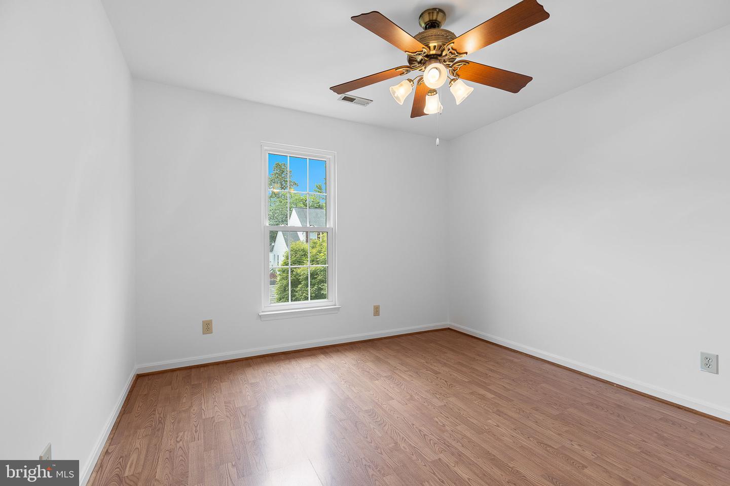 8 WESTCHESTER CT, STAFFORD, Virginia 22554, 5 Bedrooms Bedrooms, ,3 BathroomsBathrooms,Residential,For sale,8 WESTCHESTER CT,VAST2040076 MLS # VAST2040076