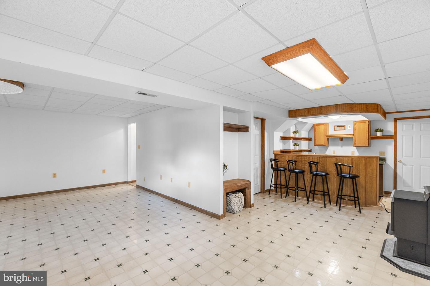8 WESTCHESTER CT, STAFFORD, Virginia 22554, 5 Bedrooms Bedrooms, ,3 BathroomsBathrooms,Residential,For sale,8 WESTCHESTER CT,VAST2040076 MLS # VAST2040076