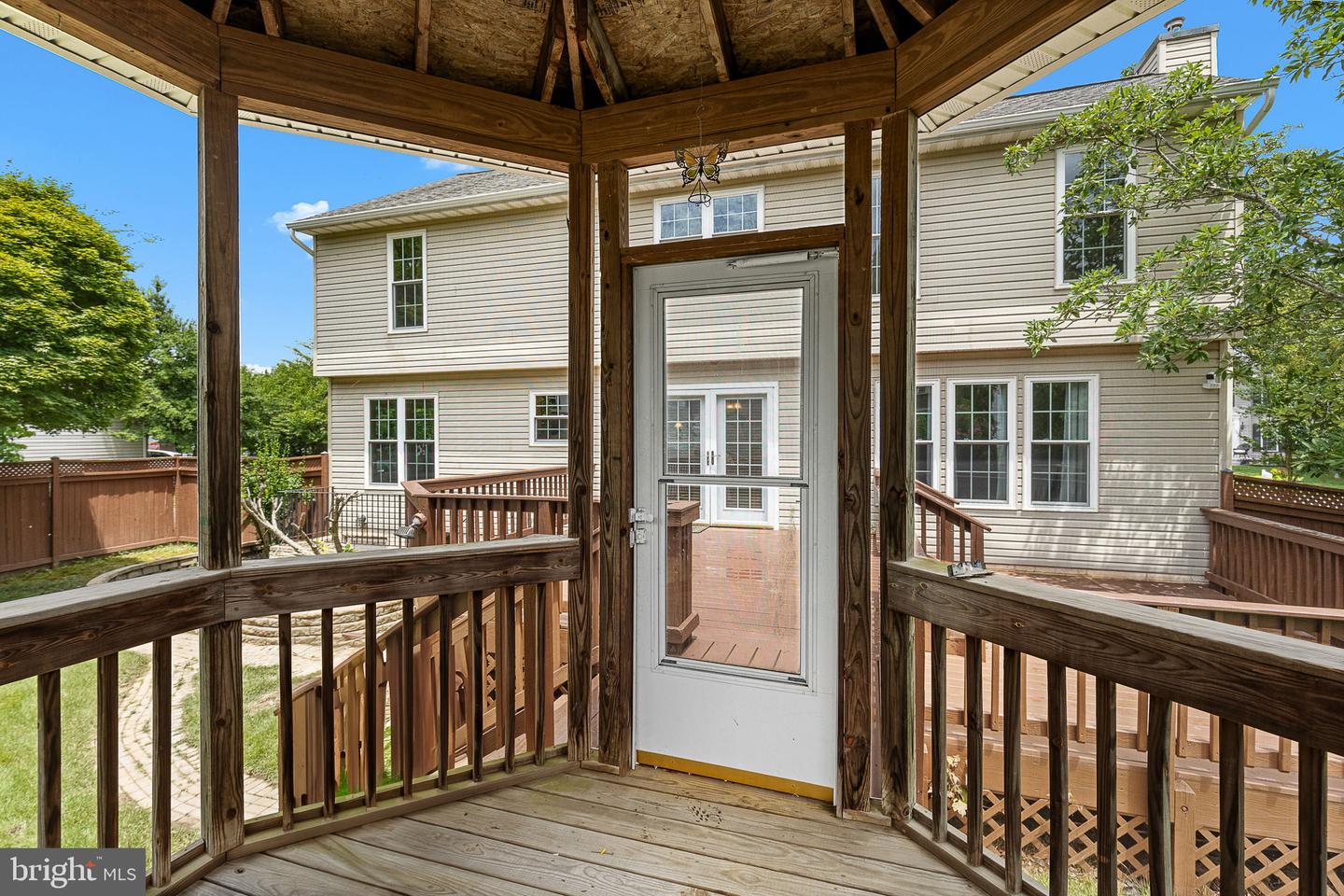 8 WESTCHESTER CT, STAFFORD, Virginia 22554, 5 Bedrooms Bedrooms, ,3 BathroomsBathrooms,Residential,For sale,8 WESTCHESTER CT,VAST2040076 MLS # VAST2040076