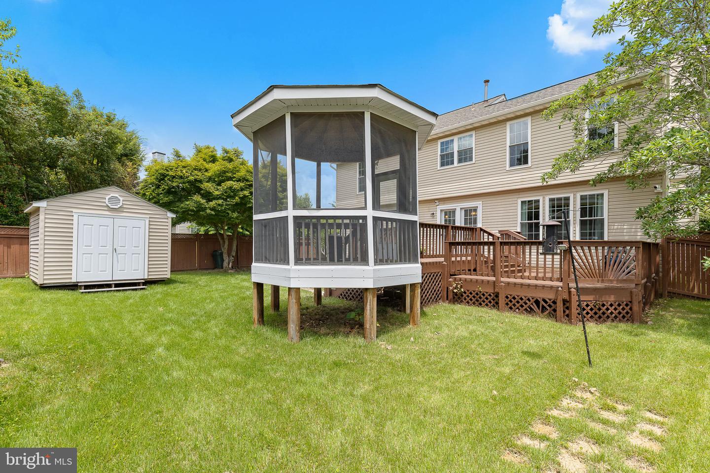 8 WESTCHESTER CT, STAFFORD, Virginia 22554, 5 Bedrooms Bedrooms, ,3 BathroomsBathrooms,Residential,For sale,8 WESTCHESTER CT,VAST2040076 MLS # VAST2040076