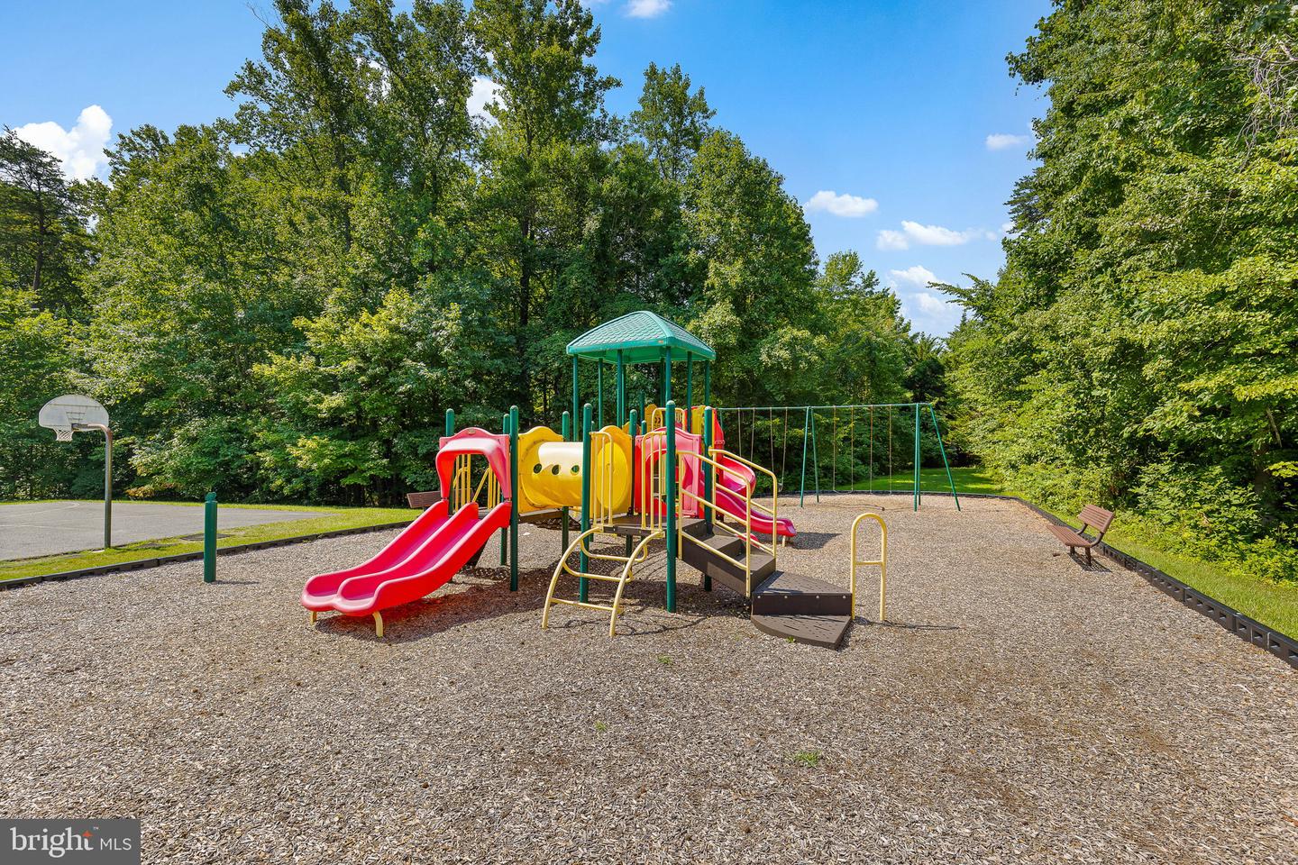 8 WESTCHESTER CT, STAFFORD, Virginia 22554, 5 Bedrooms Bedrooms, ,3 BathroomsBathrooms,Residential,For sale,8 WESTCHESTER CT,VAST2040076 MLS # VAST2040076