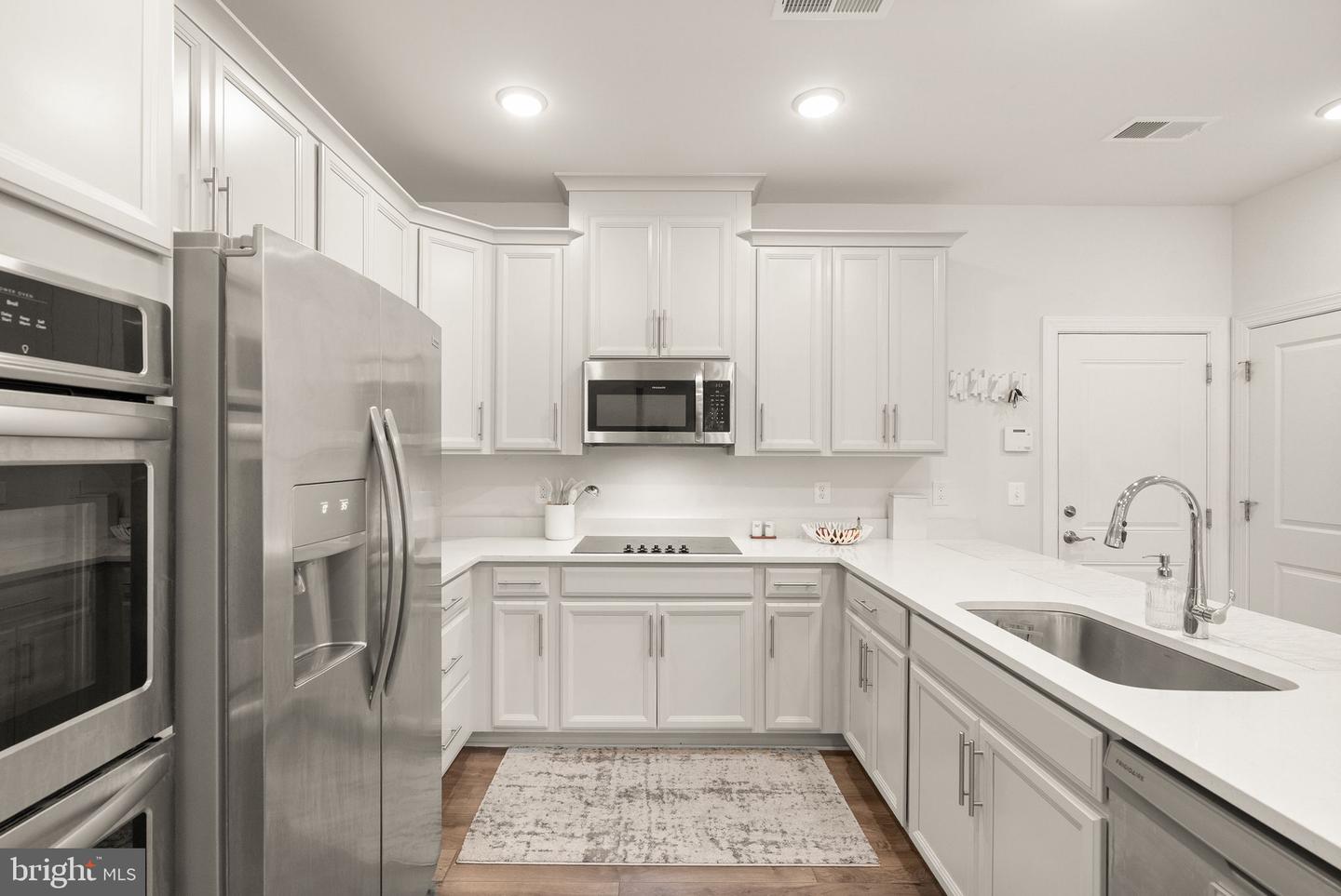 10338 RATCLIFFE TRL, MANASSAS, Virginia 20110, 2 Bedrooms Bedrooms, ,2 BathroomsBathrooms,Residential,For sale,10338 RATCLIFFE TRL,VAMN2008558 MLS # VAMN2008558