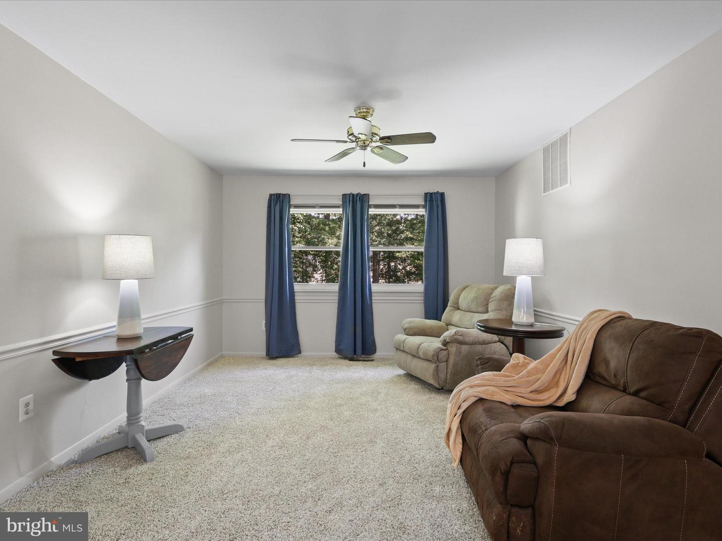 5658 NEDDLETON AVE, WOODBRIDGE, Virginia 22193, 4 Bedrooms Bedrooms, ,3 BathroomsBathrooms,Residential,For sale,5658 NEDDLETON AVE,VAPW2097708 MLS # VAPW2097708