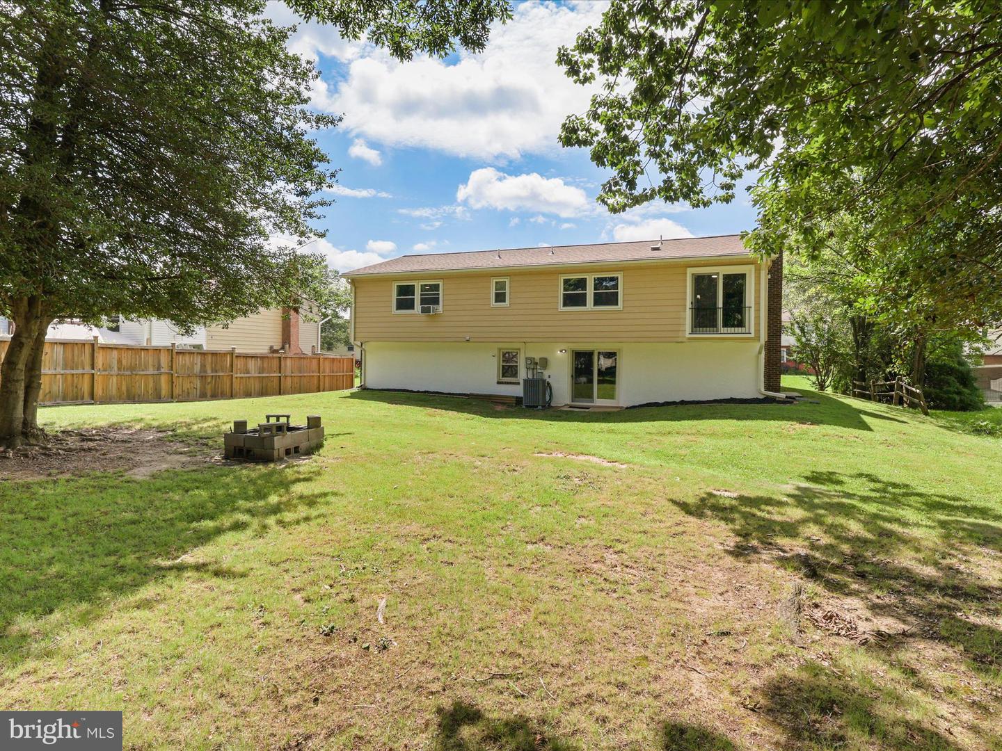 5658 NEDDLETON AVE, WOODBRIDGE, Virginia 22193, 4 Bedrooms Bedrooms, ,3 BathroomsBathrooms,Residential,For sale,5658 NEDDLETON AVE,VAPW2097708 MLS # VAPW2097708