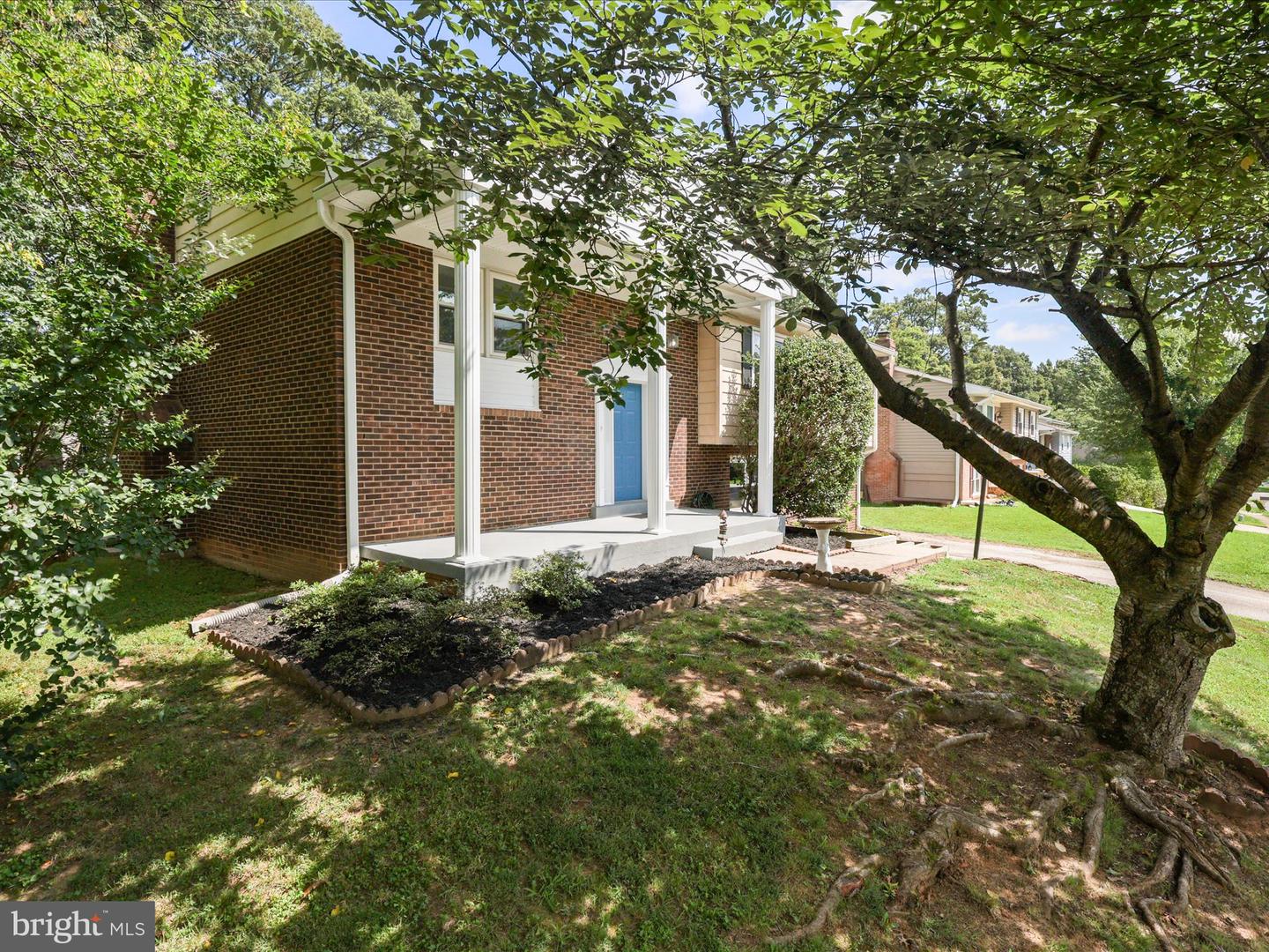 5658 NEDDLETON AVE, WOODBRIDGE, Virginia 22193, 4 Bedrooms Bedrooms, ,3 BathroomsBathrooms,Residential,For sale,5658 NEDDLETON AVE,VAPW2097708 MLS # VAPW2097708