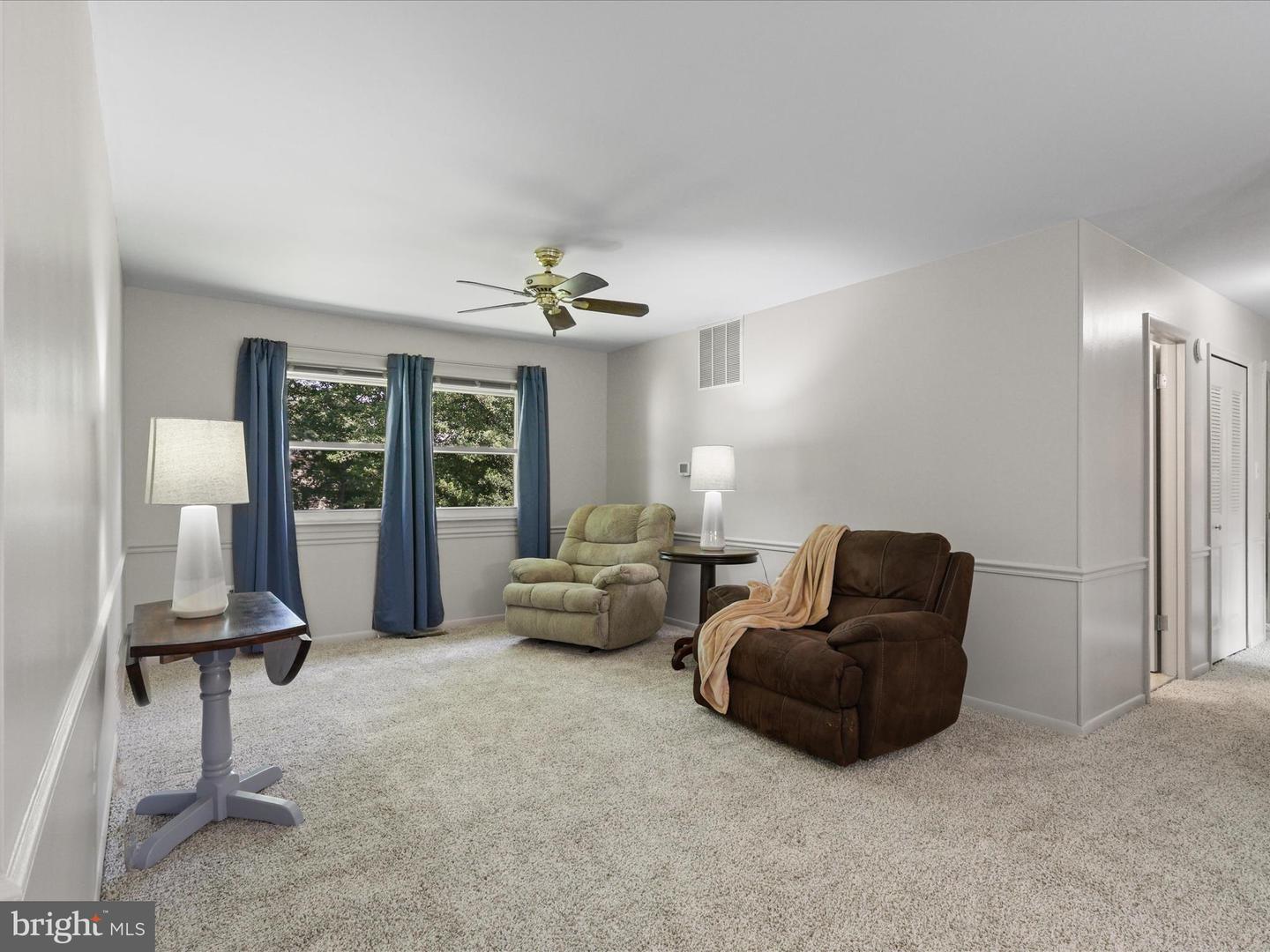 5658 NEDDLETON AVE, WOODBRIDGE, Virginia 22193, 4 Bedrooms Bedrooms, ,3 BathroomsBathrooms,Residential,For sale,5658 NEDDLETON AVE,VAPW2097708 MLS # VAPW2097708