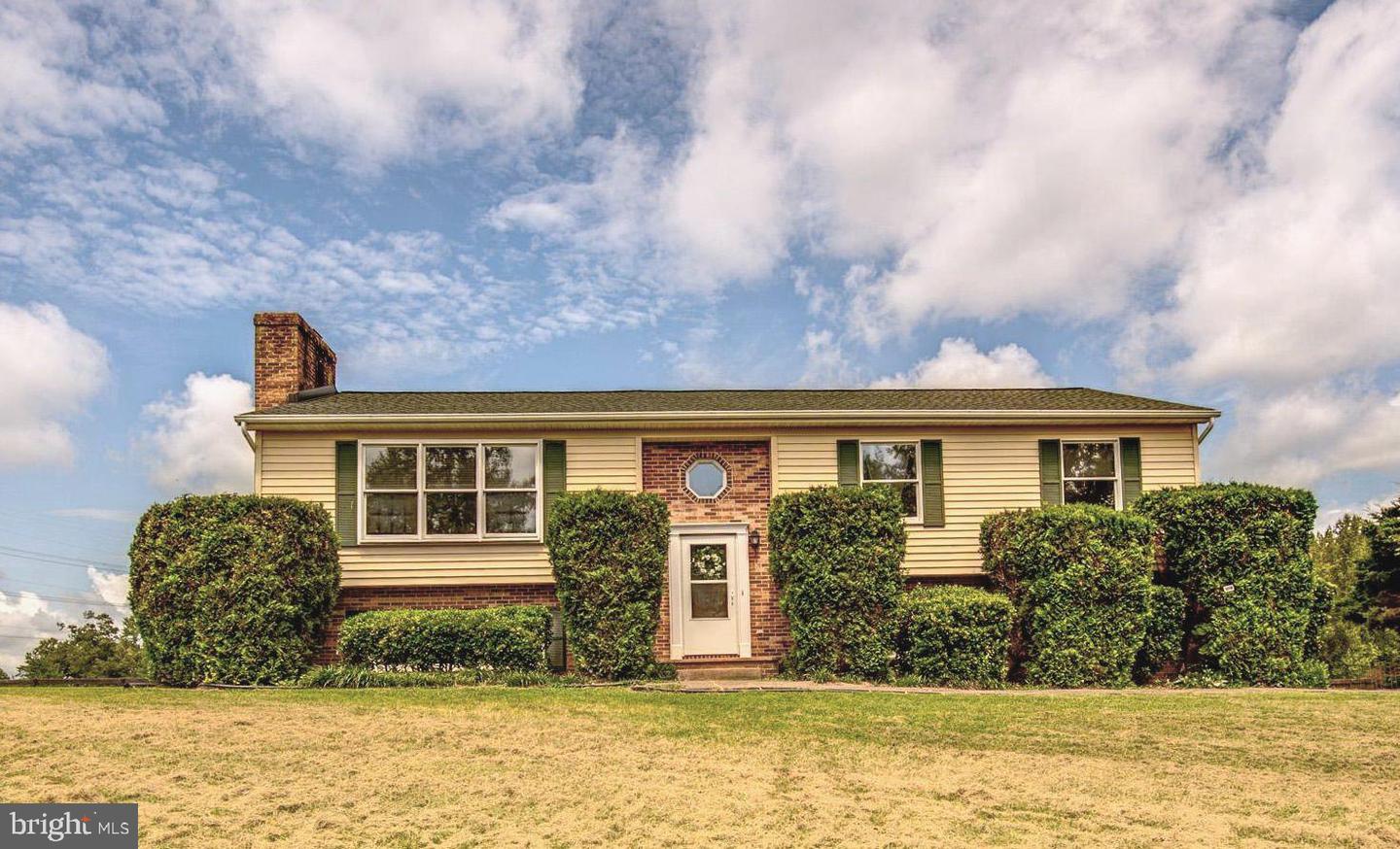 18691 SPRINGS RD, JEFFERSONTON, Virginia 22724, 4 Bedrooms Bedrooms, ,3 BathroomsBathrooms,Residential,For sale,18691 SPRINGS RD,VACU2010874 MLS # VACU2010874
