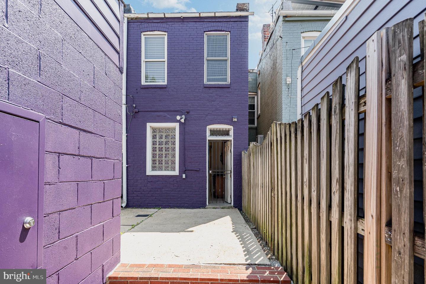716 4TH ST NE, WASHINGTON, District Of Columbia 20002, 3 Bedrooms Bedrooms, ,2 BathroomsBathrooms,Residential,For sale,716 4TH ST NE,DCDC2207486 MLS # DCDC2207486