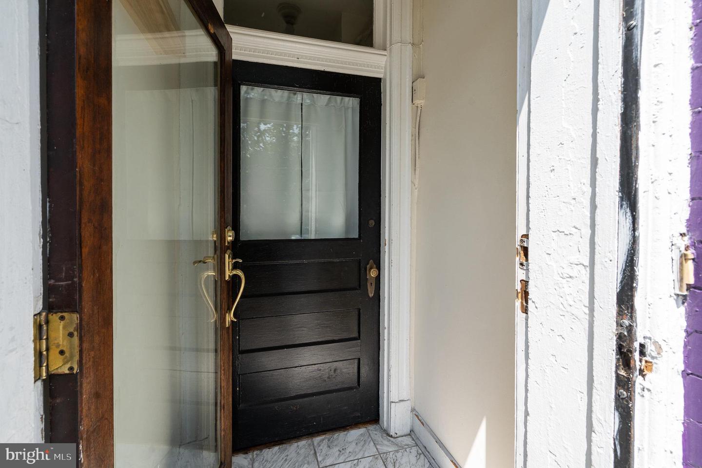 716 4TH ST NE, WASHINGTON, District Of Columbia 20002, 3 Bedrooms Bedrooms, ,2 BathroomsBathrooms,Residential,For sale,716 4TH ST NE,DCDC2207486 MLS # DCDC2207486