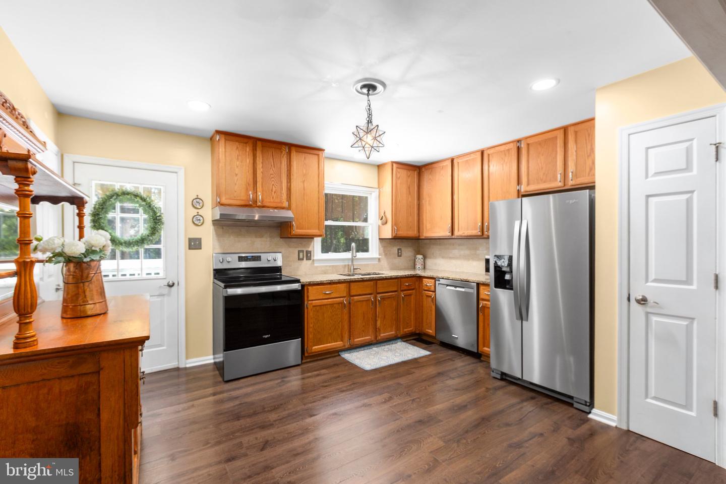 228 CEDAR RIDGE DR, RUTHER GLEN, Virginia 22546, 3 Bedrooms Bedrooms, ,3 BathroomsBathrooms,Residential,For sale,228 CEDAR RIDGE DR,VACV2008372 MLS # VACV2008372