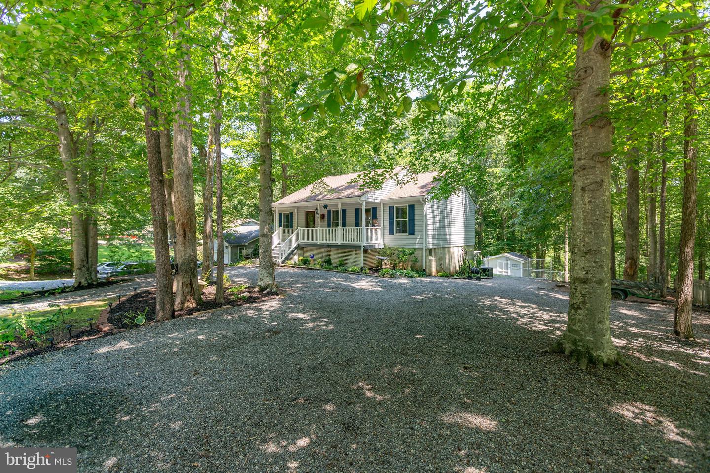 228 CEDAR RIDGE DR, RUTHER GLEN, Virginia 22546, 3 Bedrooms Bedrooms, ,3 BathroomsBathrooms,Residential,For sale,228 CEDAR RIDGE DR,VACV2008372 MLS # VACV2008372