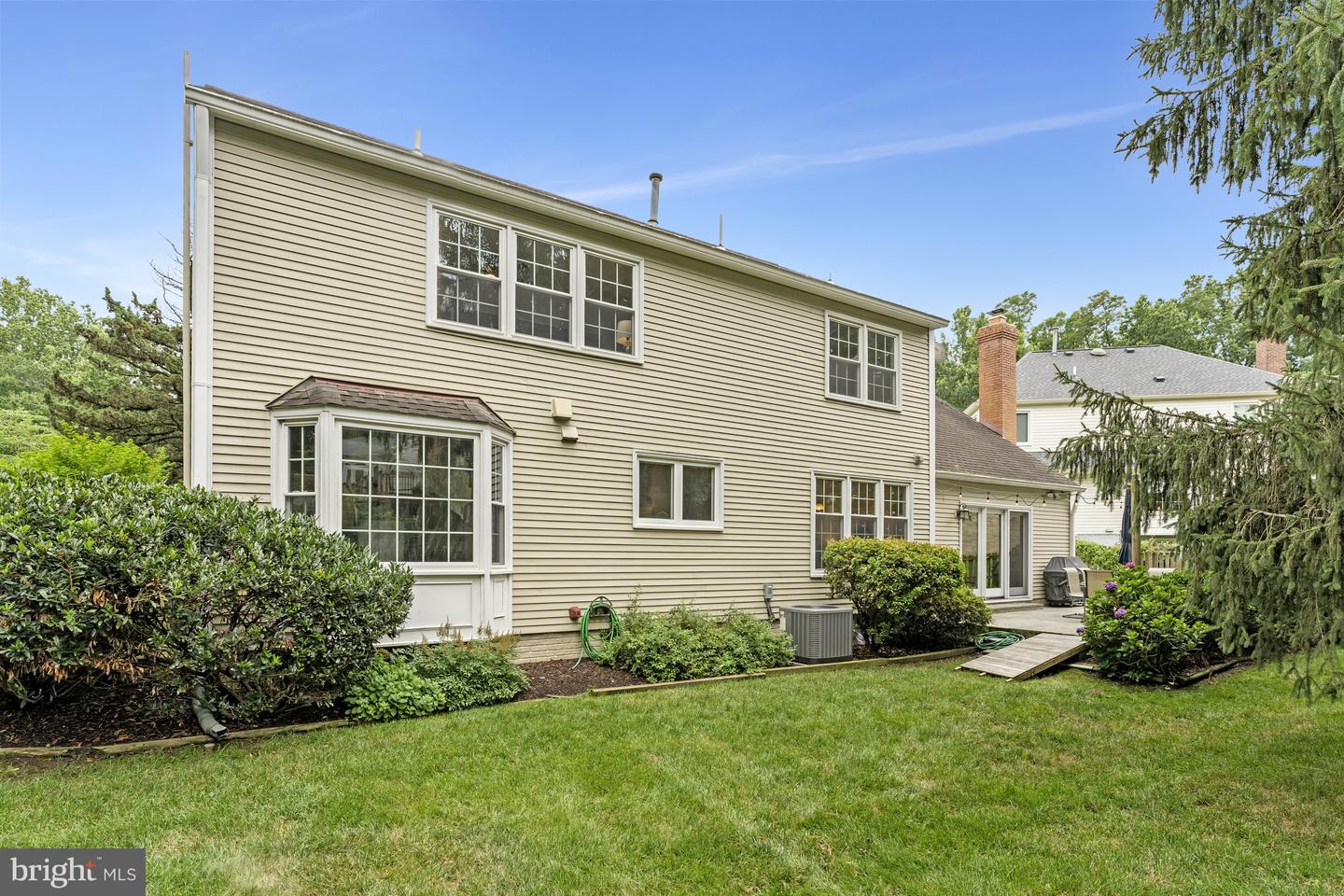 8604 CHERRY DR, FAIRFAX, Virginia 22031, 4 Bedrooms Bedrooms, ,2 BathroomsBathrooms,Residential,For sale,8604 CHERRY DR,VAFX2250338 MLS # VAFX2250338