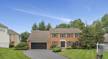 8604 CHERRY DR, FAIRFAX, Virginia 22031, 4 Bedrooms Bedrooms, ,2 BathroomsBathrooms,Residential,For sale,8604 CHERRY DR,VAFX2250338 MLS # VAFX2250338