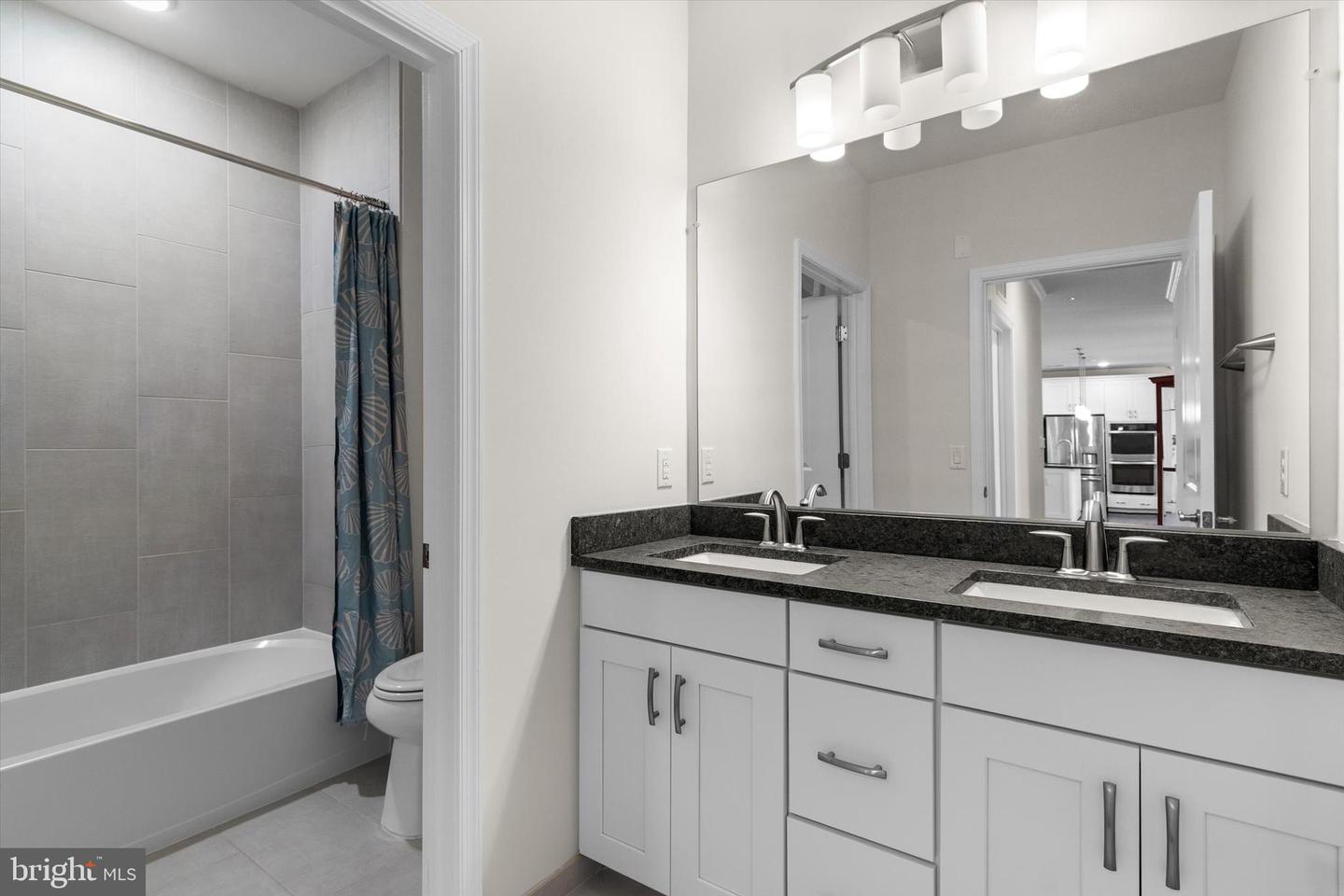 23630 HAVELOCK WALK TER #317, ASHBURN, Virginia 20148, 3 Bedrooms Bedrooms, ,2 BathroomsBathrooms,Residential,For sale,23630 HAVELOCK WALK TER #317,VALO2100442 MLS # VALO2100442