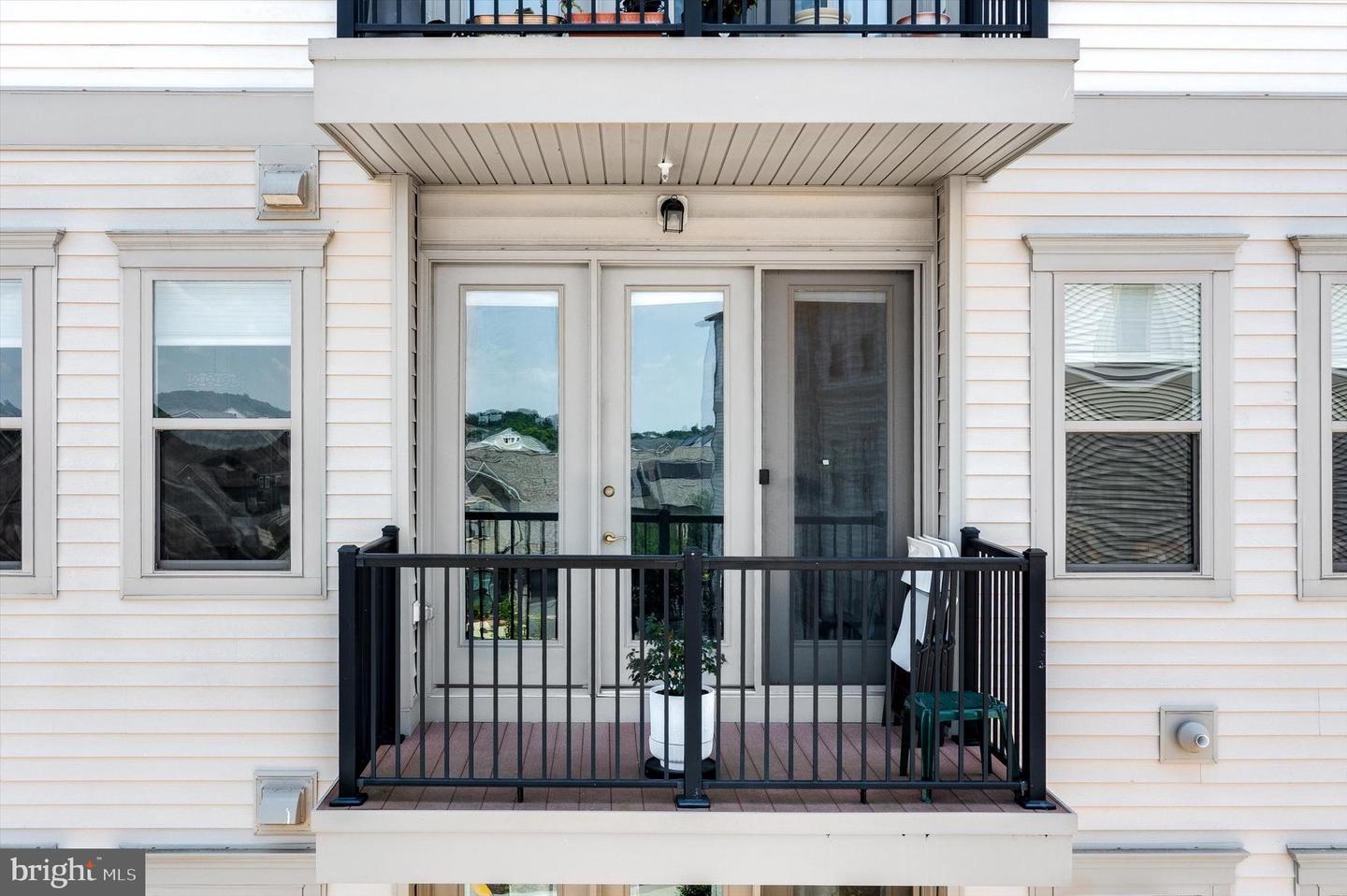 23630 HAVELOCK WALK TER #317, ASHBURN, Virginia 20148, 3 Bedrooms Bedrooms, ,2 BathroomsBathrooms,Residential,For sale,23630 HAVELOCK WALK TER #317,VALO2100442 MLS # VALO2100442