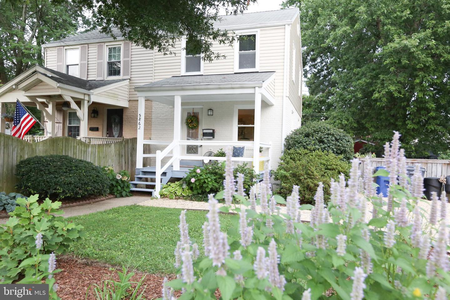 5862 MONTICELLO RD, ALEXANDRIA, Virginia 22303, 2 Bedrooms Bedrooms, ,1 BathroomBathrooms,Residential,For sale,5862 MONTICELLO RD,VAFX2250600 MLS # VAFX2250600