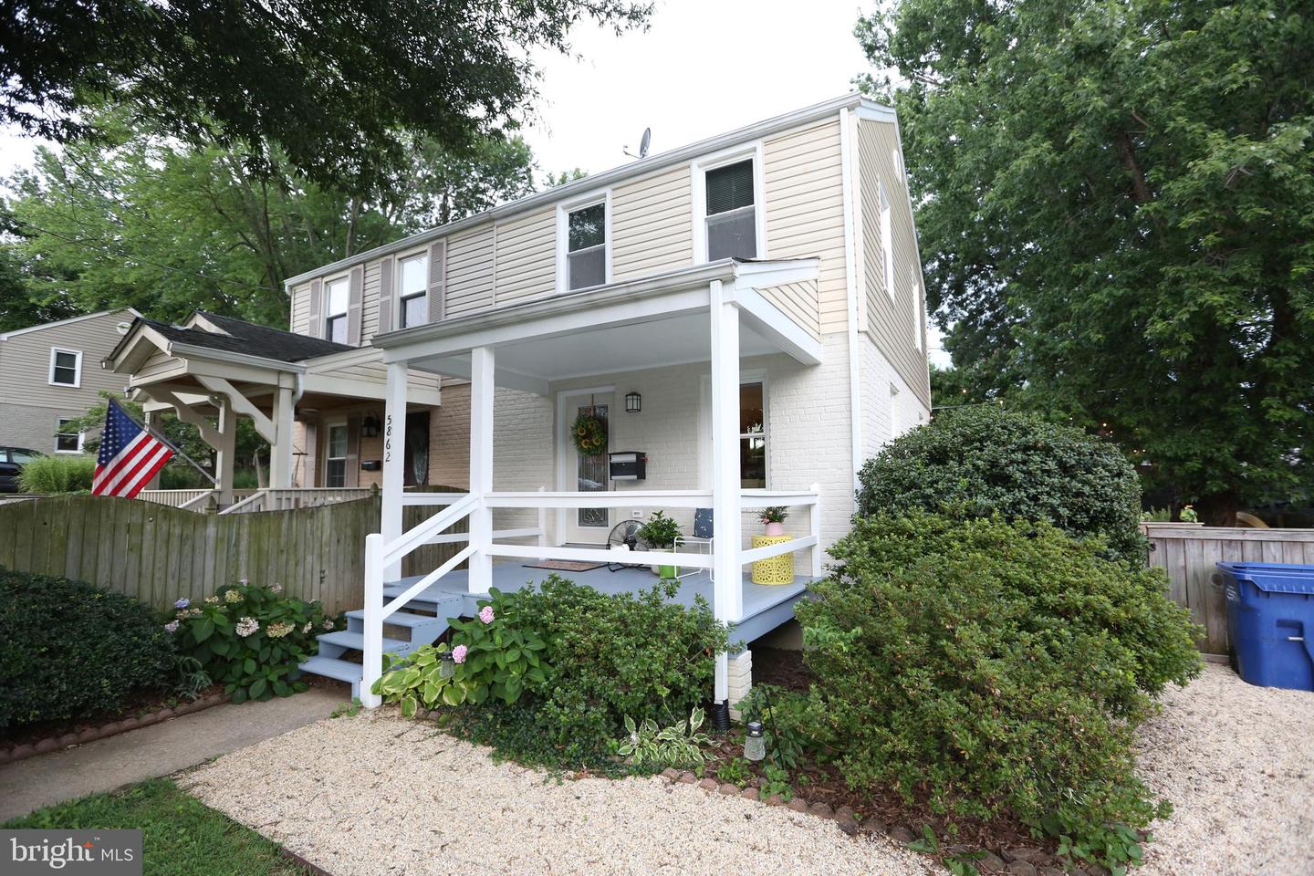 5862 MONTICELLO RD, ALEXANDRIA, Virginia 22303, 2 Bedrooms Bedrooms, ,1 BathroomBathrooms,Residential,For sale,5862 MONTICELLO RD,VAFX2250600 MLS # VAFX2250600
