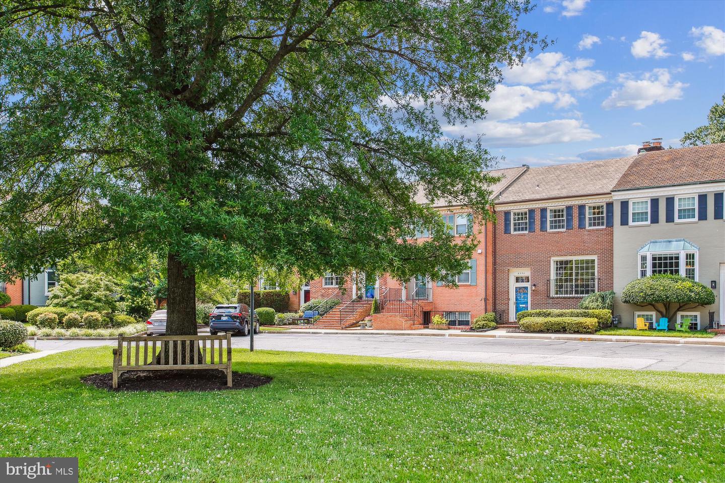 6334 GOLF COURSE SQ, ALEXANDRIA, Virginia 22307, 4 Bedrooms Bedrooms, 13 Rooms Rooms,3 BathroomsBathrooms,Residential,For sale,6334 GOLF COURSE SQ,VAFX2250262 MLS # VAFX2250262