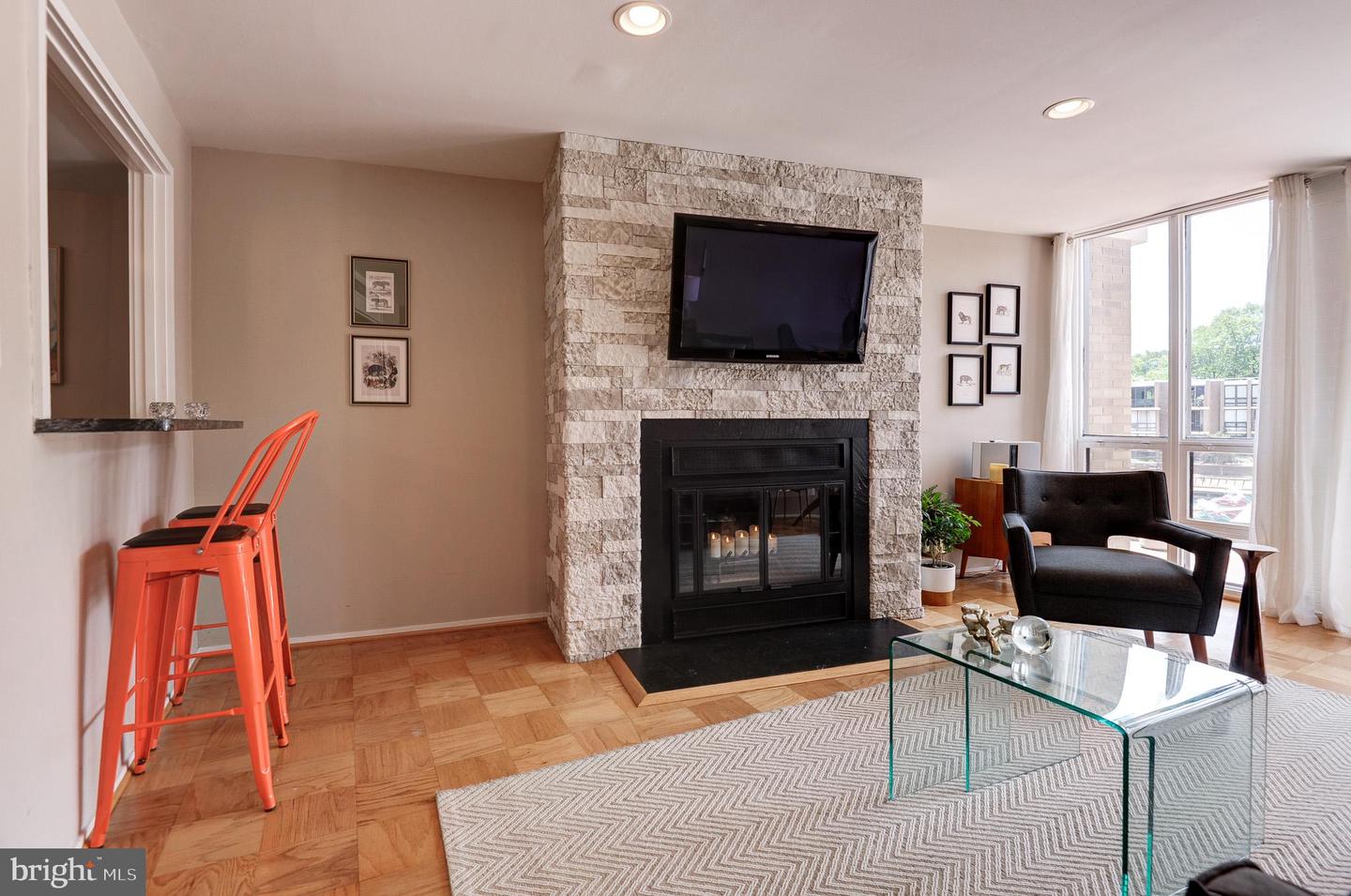 1642 CHIMNEY HOUSE RD, RESTON, Virginia 20190, 1 Bedroom Bedrooms, ,1 BathroomBathrooms,Residential,For sale,1642 CHIMNEY HOUSE RD,VAFX2250452 MLS # VAFX2250452