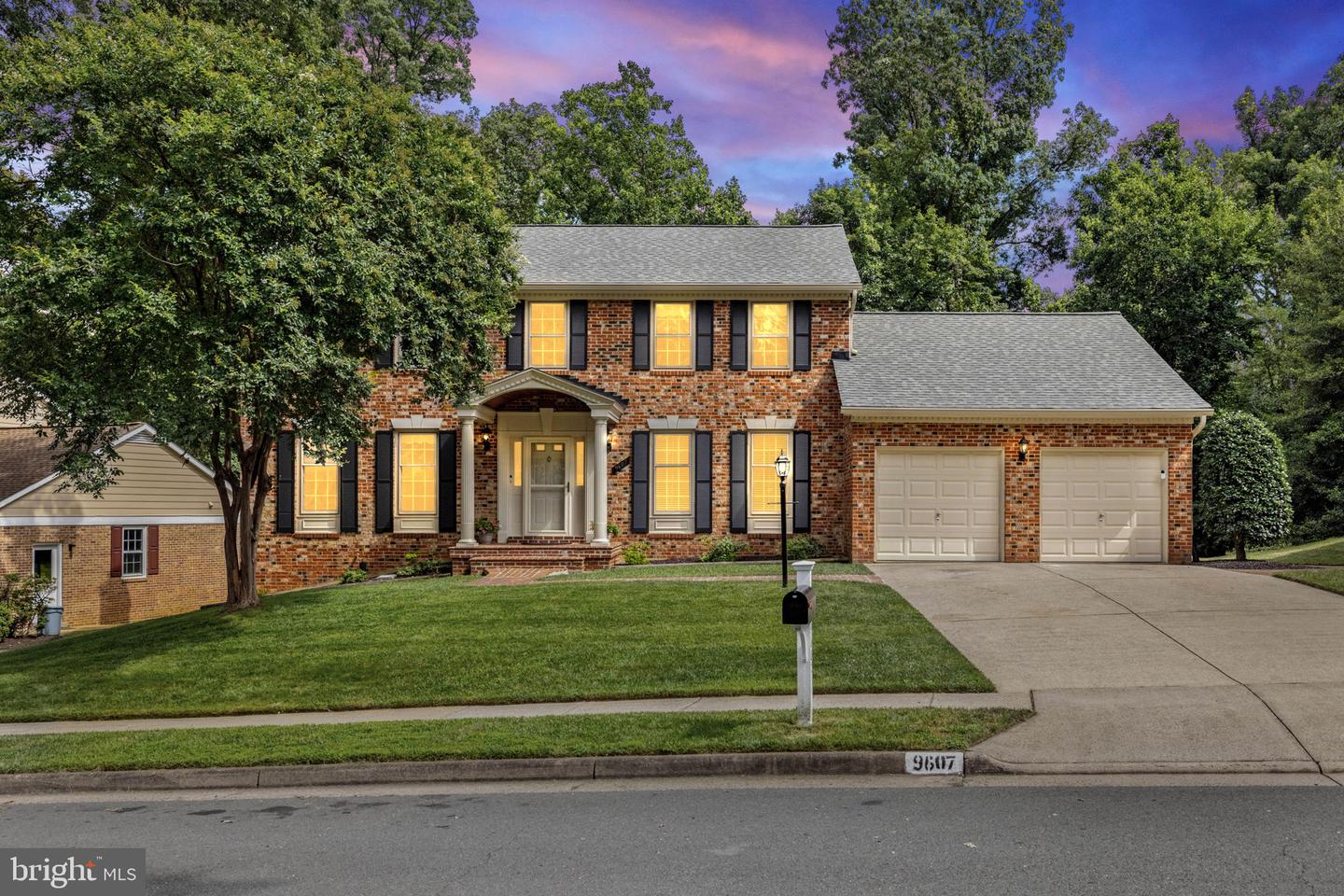 9607 CERALENE CT, FAIRFAX, Virginia 22032, 5 Bedrooms Bedrooms, ,3 BathroomsBathrooms,Residential,For sale,9607 CERALENE CT,VAFX2250510 MLS # VAFX2250510