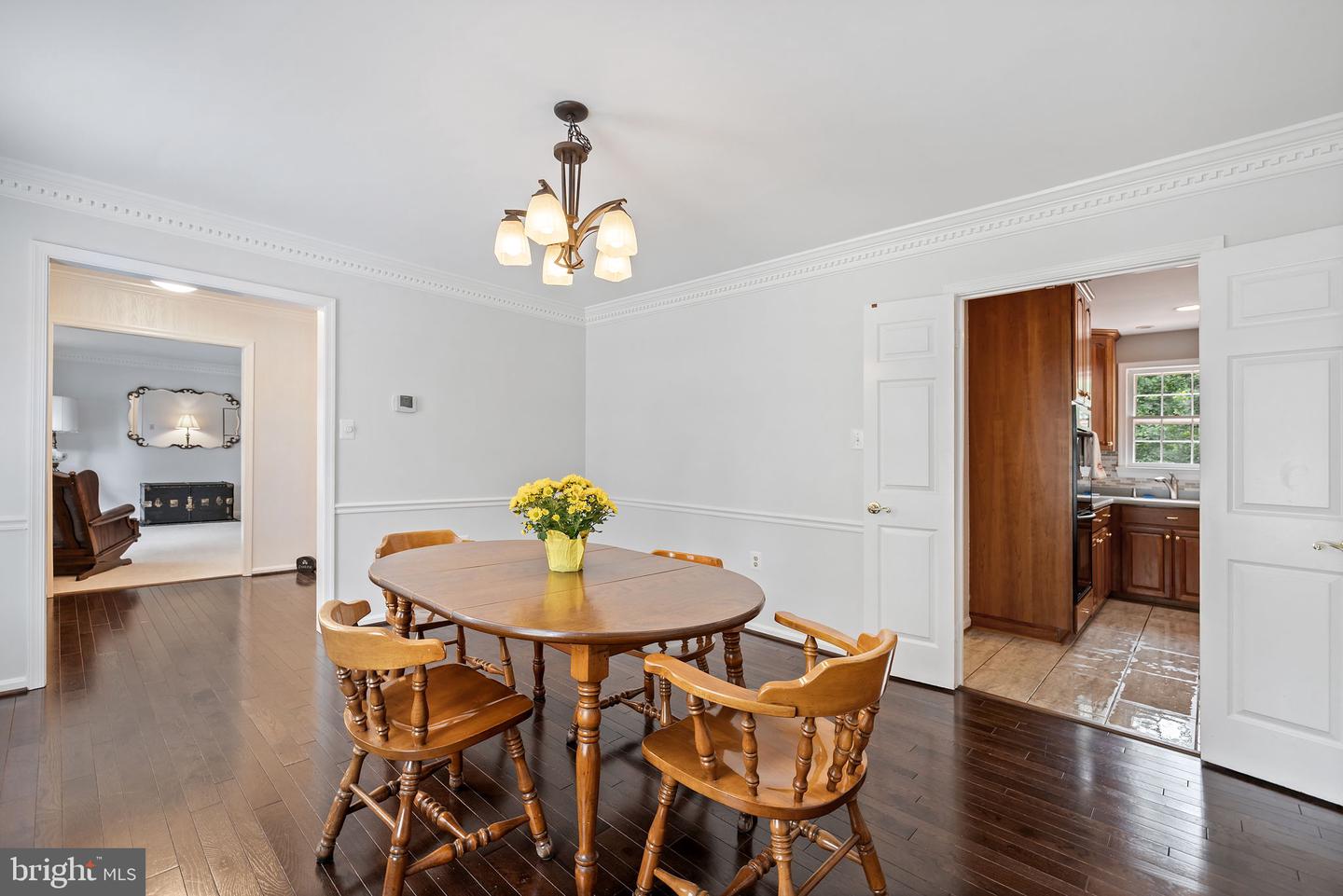 9607 CERALENE CT, FAIRFAX, Virginia 22032, 5 Bedrooms Bedrooms, ,3 BathroomsBathrooms,Residential,For sale,9607 CERALENE CT,VAFX2250510 MLS # VAFX2250510
