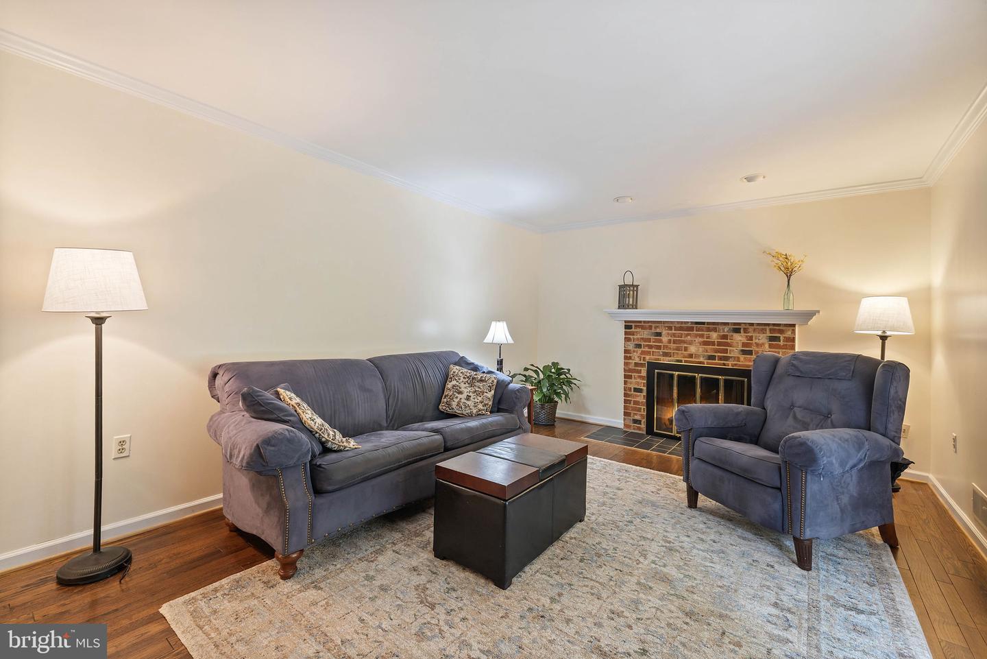 9607 CERALENE CT, FAIRFAX, Virginia 22032, 5 Bedrooms Bedrooms, ,3 BathroomsBathrooms,Residential,For sale,9607 CERALENE CT,VAFX2250510 MLS # VAFX2250510