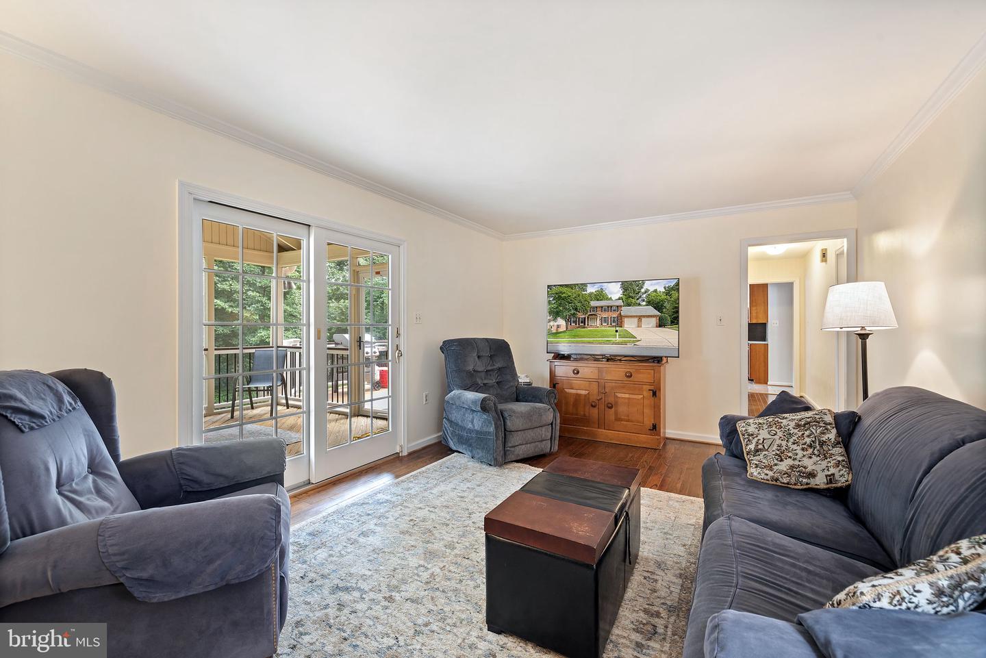 9607 CERALENE CT, FAIRFAX, Virginia 22032, 5 Bedrooms Bedrooms, ,3 BathroomsBathrooms,Residential,For sale,9607 CERALENE CT,VAFX2250510 MLS # VAFX2250510